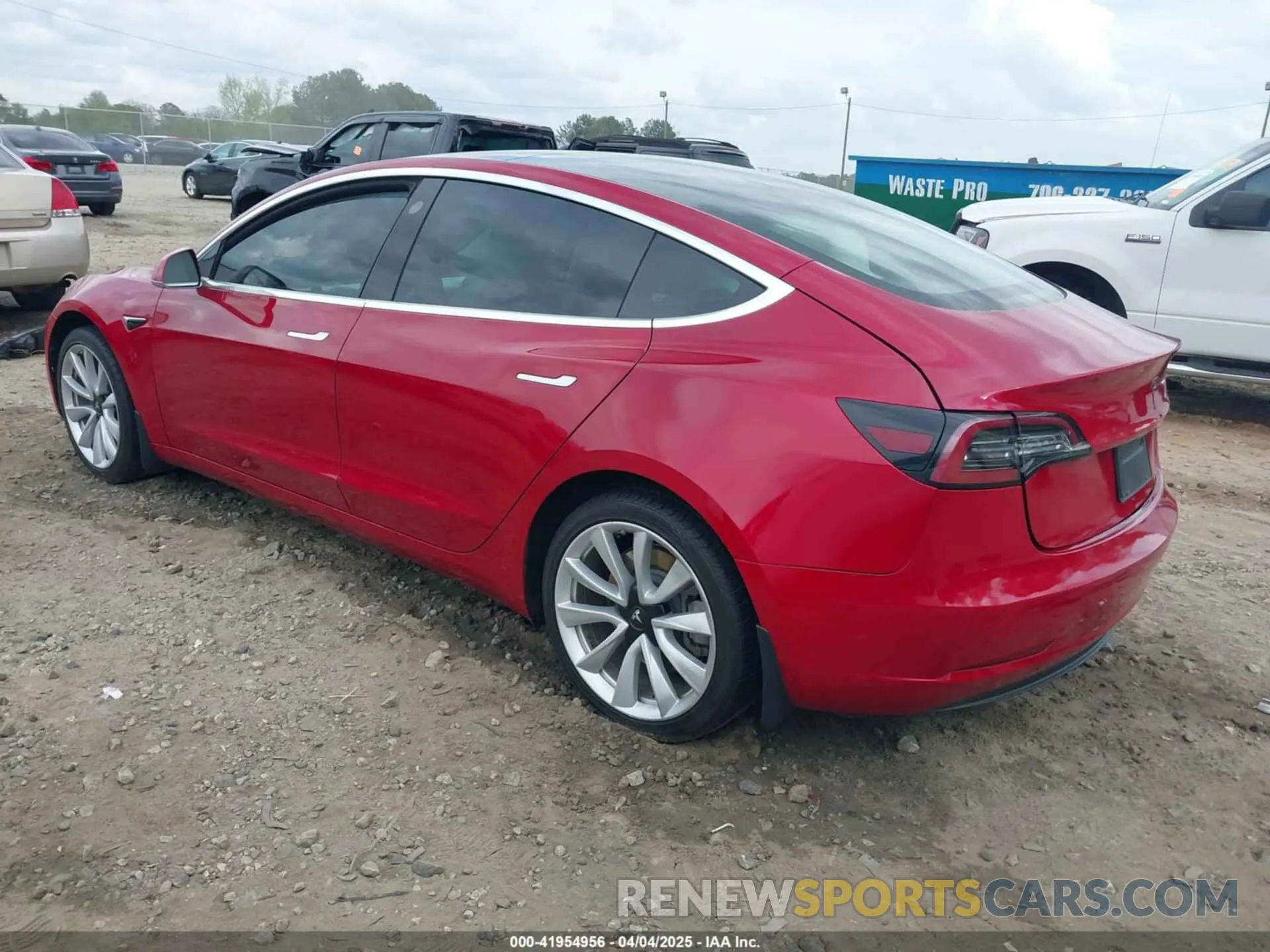 3 fotografías del automóvil dañado 5YJ3E1EA7KF445040 TESLA MODEL 3 2019