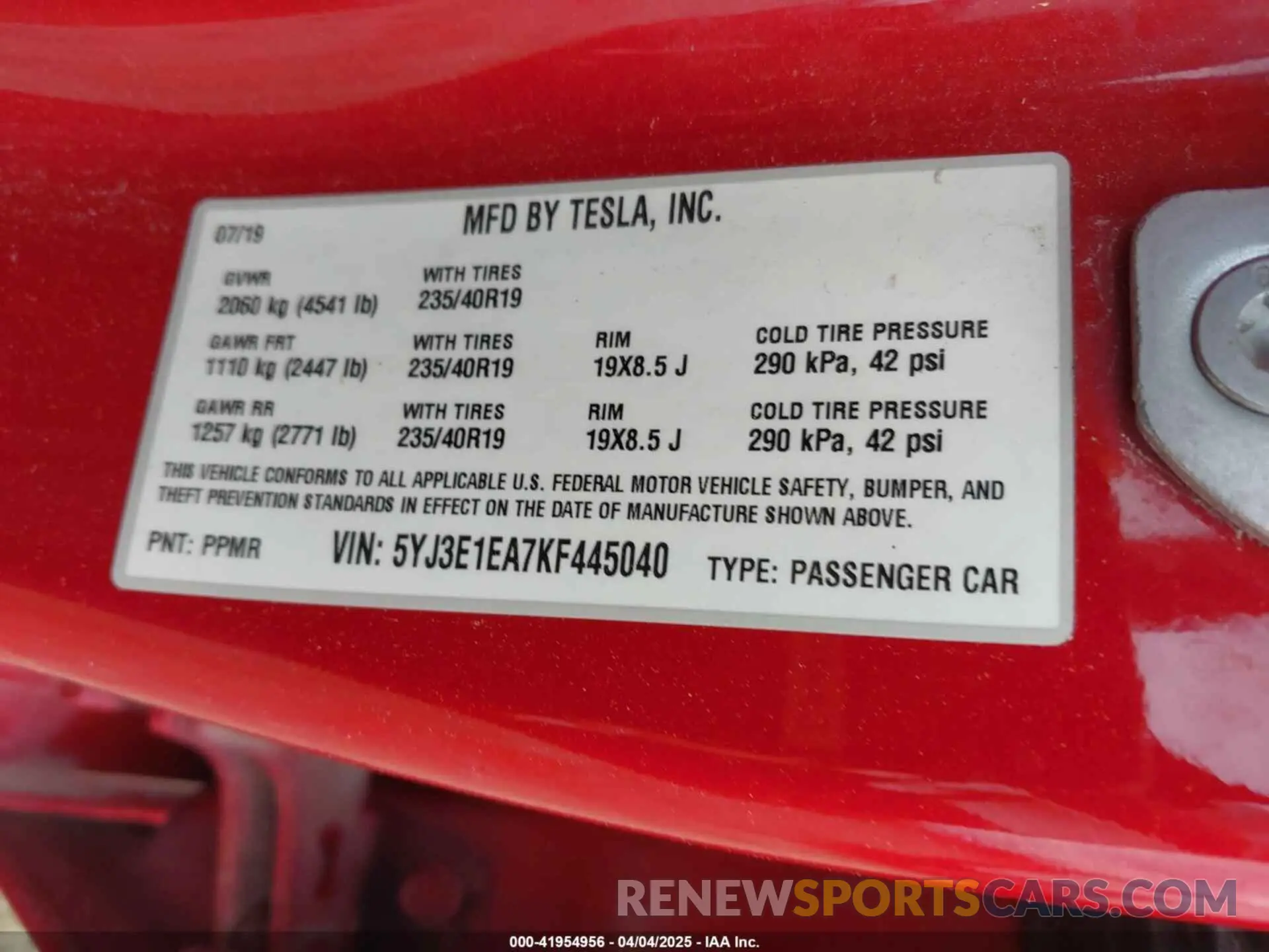 9 fotografías del automóvil dañado 5YJ3E1EA7KF445040 TESLA MODEL 3 2019