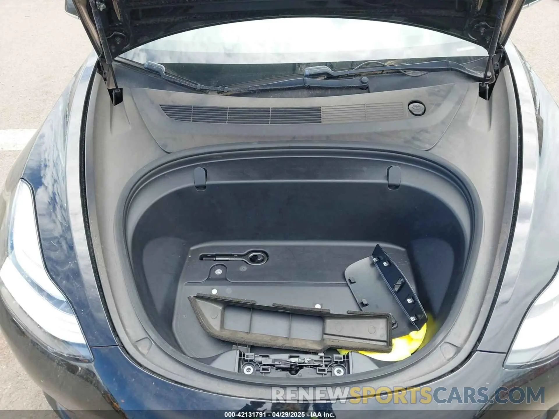 10 fotografías del automóvil dañado 5YJ3E1EA7KF445166 TESLA MODEL 3 2019