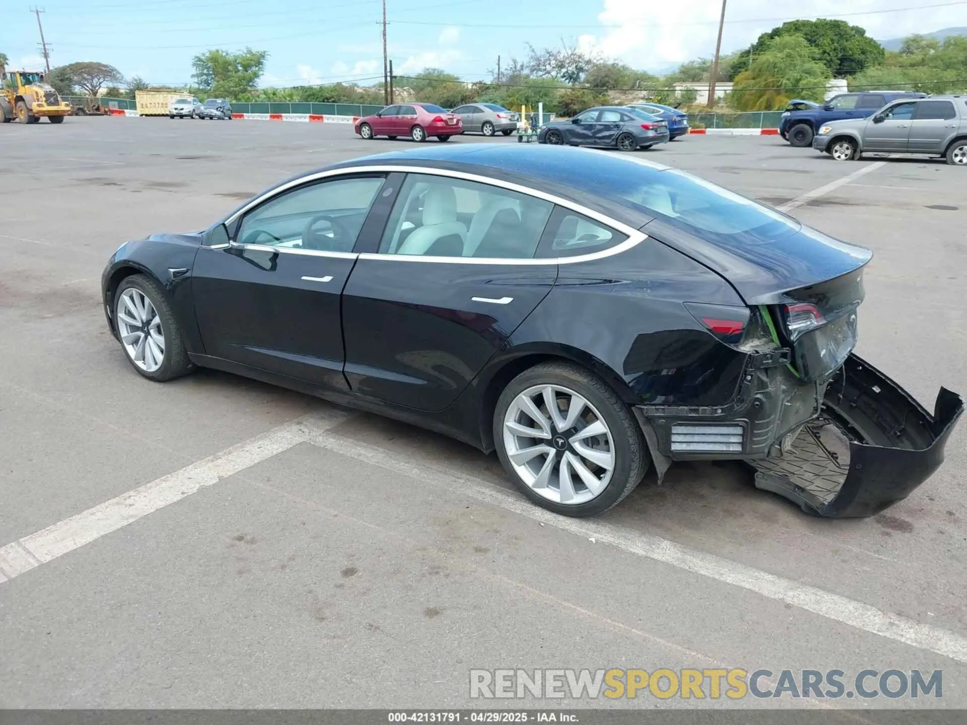 3 fotografías del automóvil dañado 5YJ3E1EA7KF445166 TESLA MODEL 3 2019