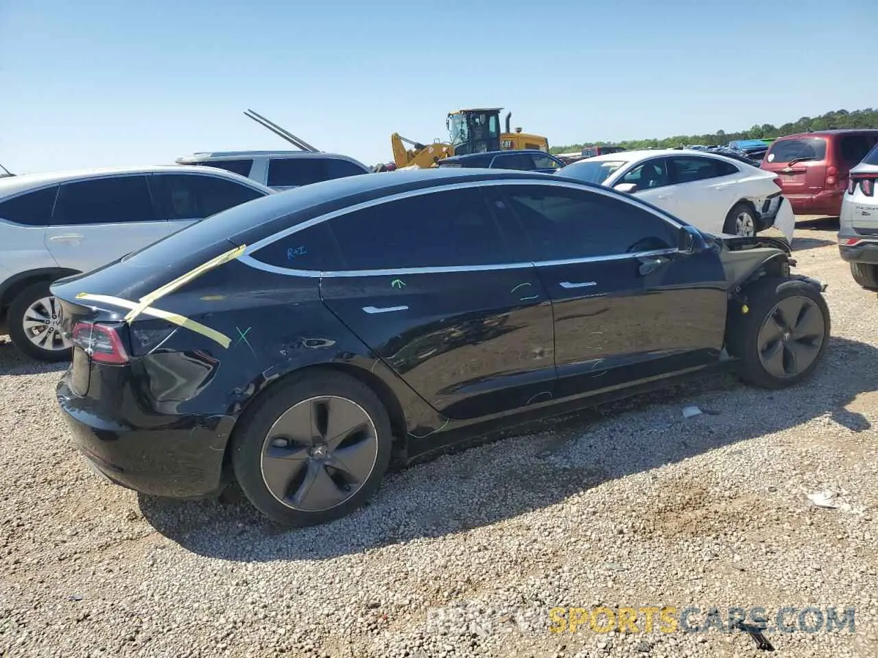 3 fotografías del automóvil dañado 5YJ3E1EA7KF484369 TESLA MODEL 3 2019