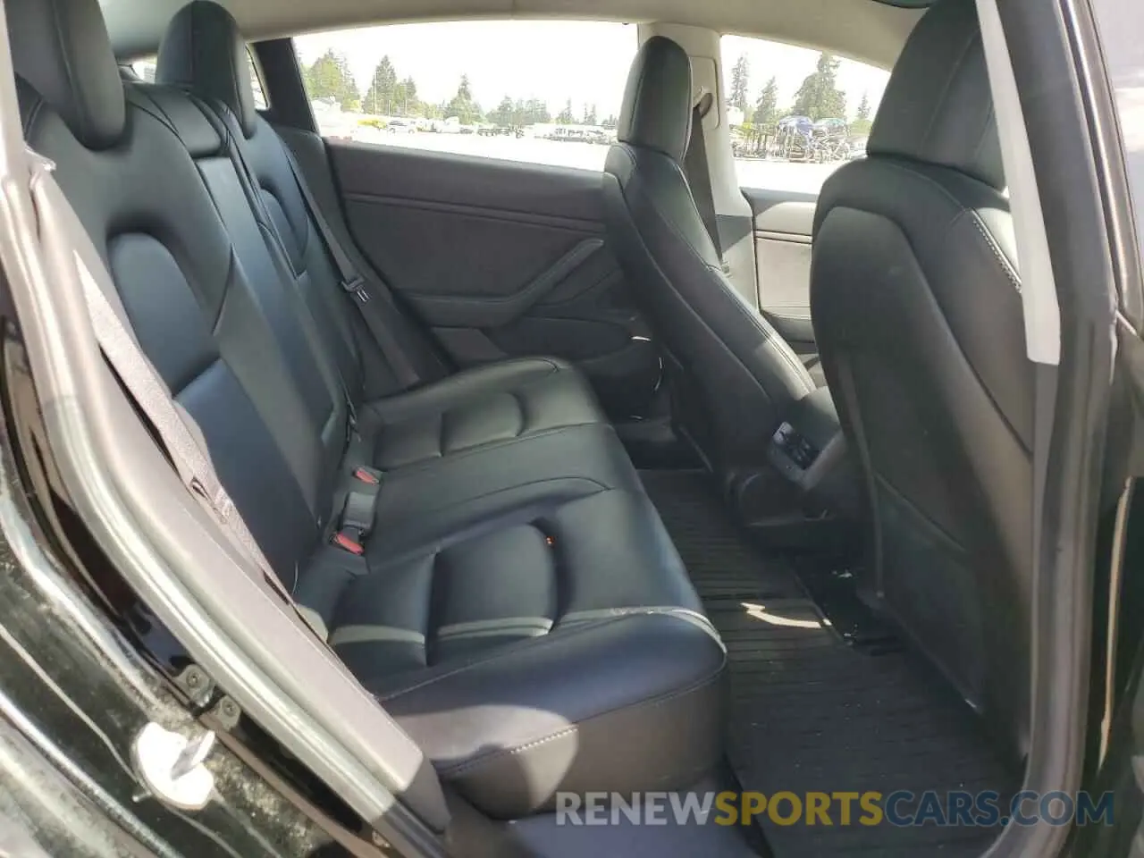 10 fotografías del automóvil dañado 5YJ3E1EA7KF485487 TESLA MODEL 3 2019
