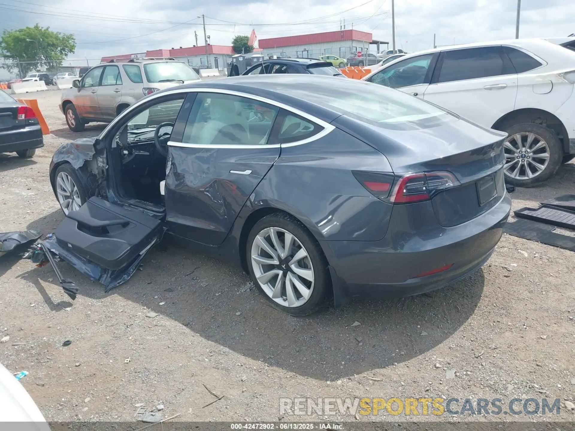 3 fotografías del automóvil dañado 5YJ3E1EA7KF529830 TESLA MODEL 3 2019