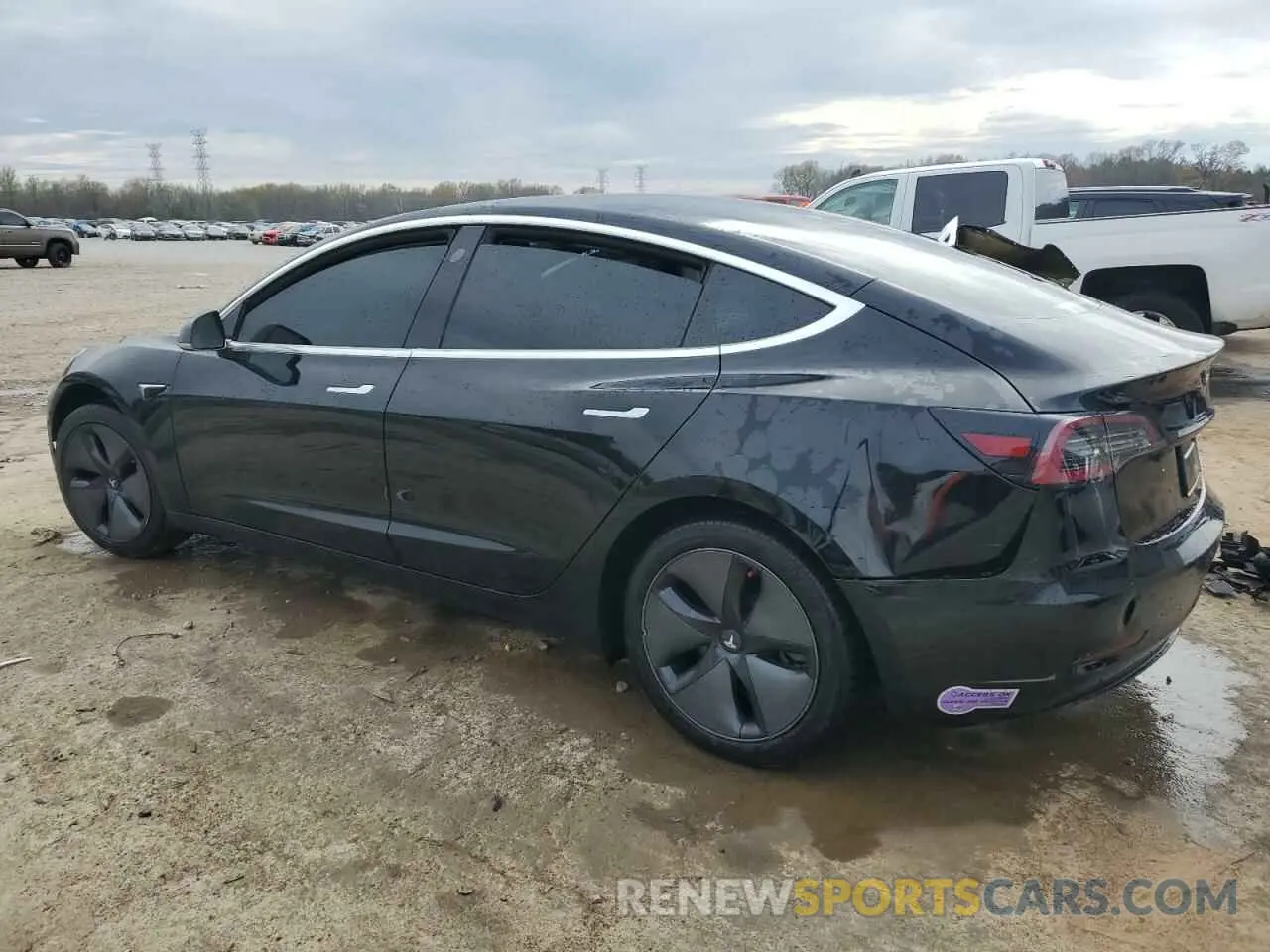 2 fotografías del automóvil dañado 5YJ3E1EA8KF297299 TESLA MODEL 3 2019