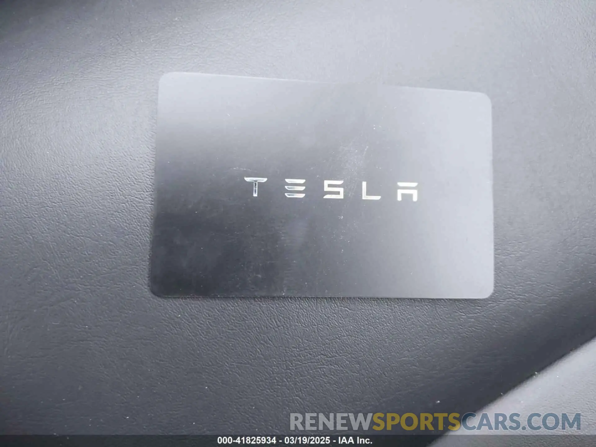 11 fotografías del automóvil dañado 5YJ3E1EA8KF306910 TESLA MODEL 3 2019