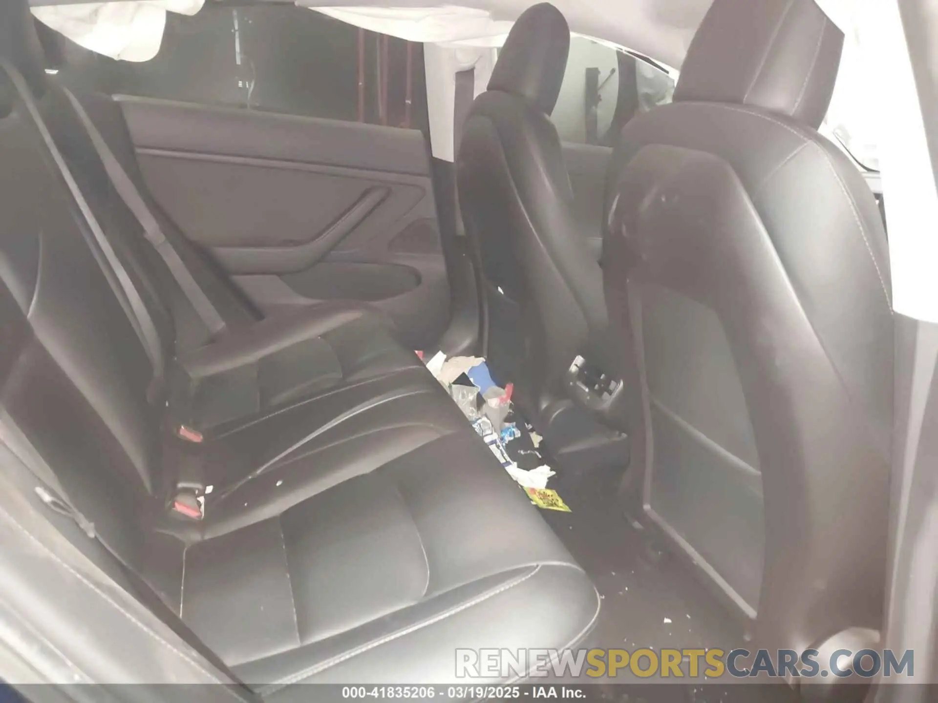 8 fotografías del automóvil dañado 5YJ3E1EA8KF311623 TESLA MODEL 3 2019