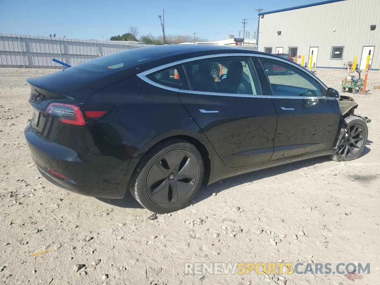 3 fotografías del automóvil dañado 5YJ3E1EA8KF313291 TESLA MODEL 3 2019