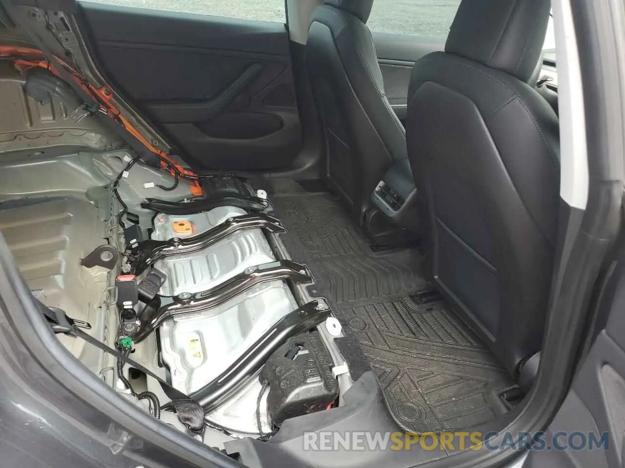 10 fotografías del automóvil dañado 5YJ3E1EA8KF326767 TESLA MODEL 3 2019