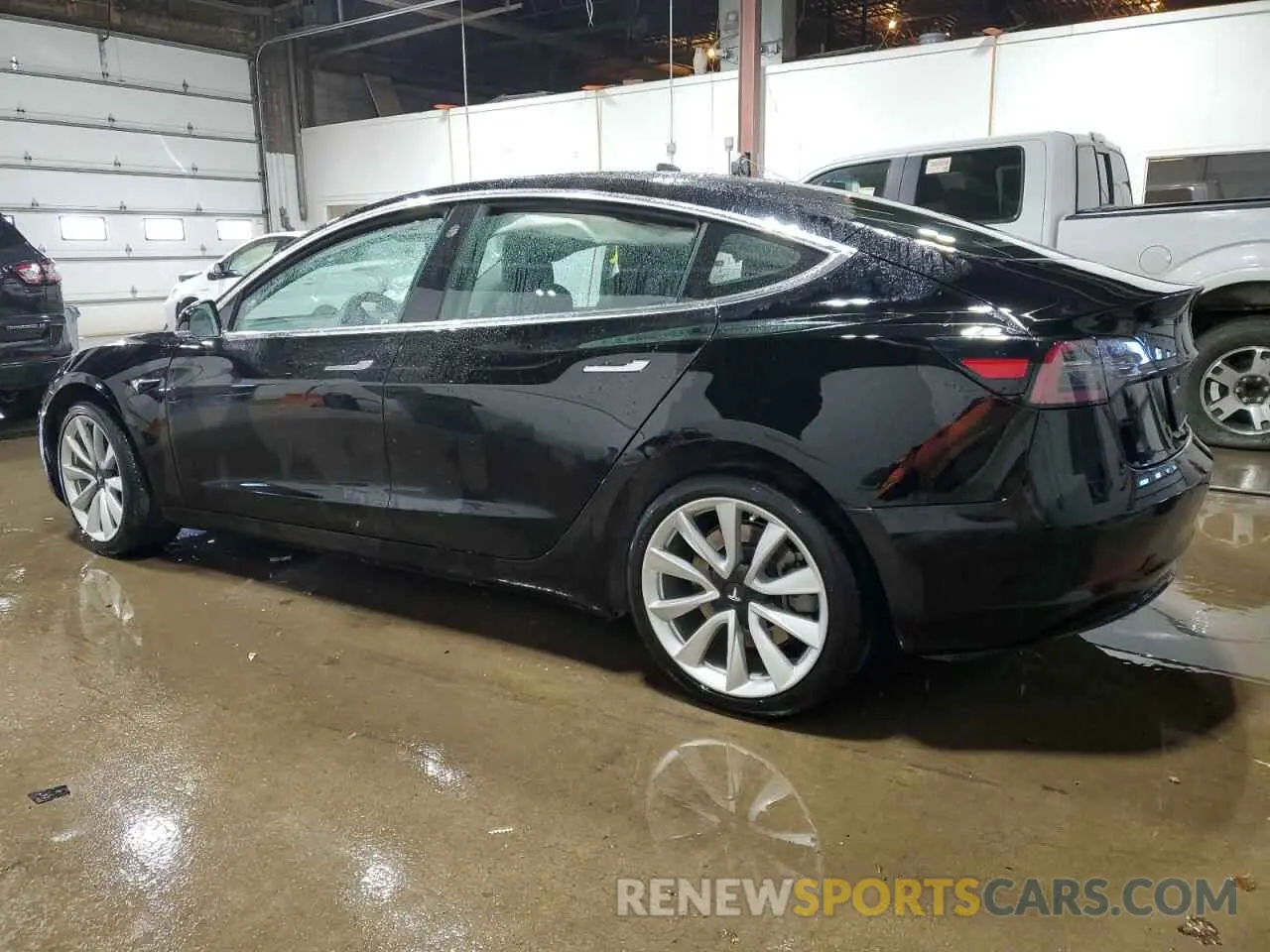 2 fotografías del automóvil dañado 5YJ3E1EA8KF327059 TESLA MODEL 3 2019