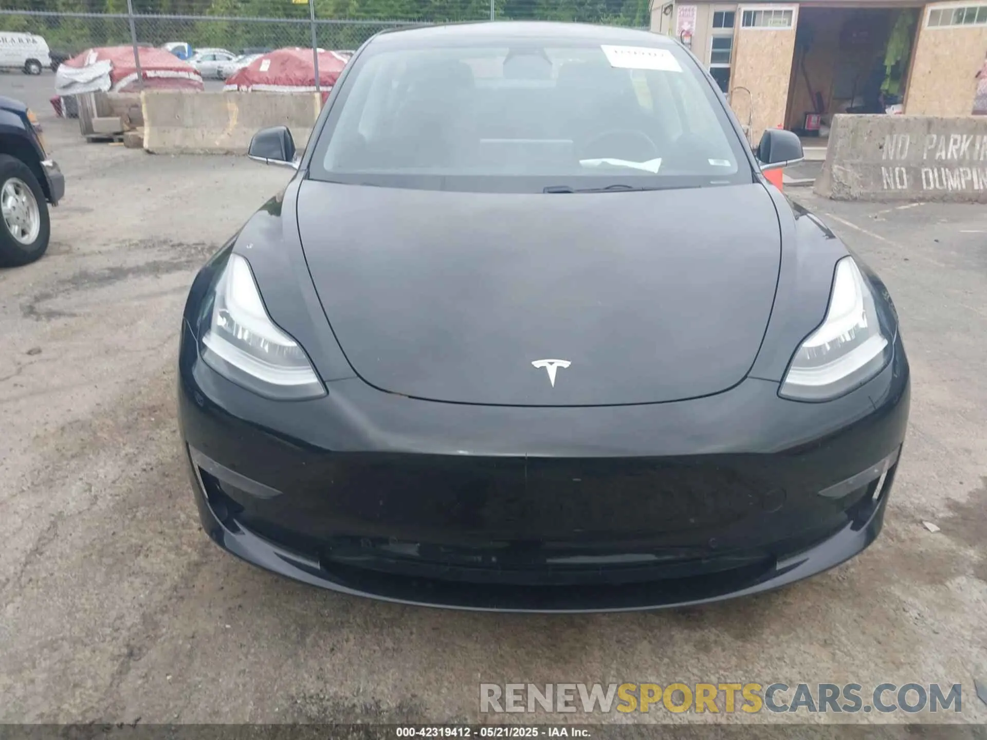 13 fotografías del automóvil dañado 5YJ3E1EA8KF400009 TESLA MODEL 3 2019