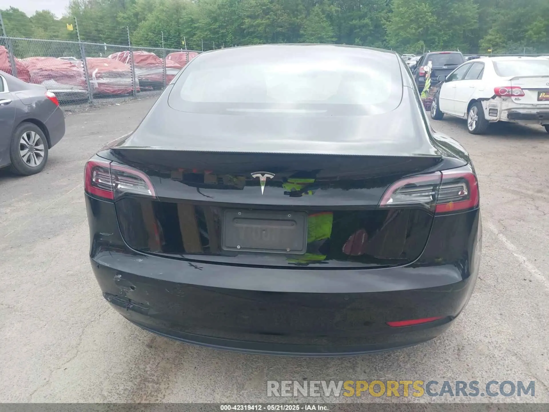 17 fotografías del automóvil dañado 5YJ3E1EA8KF400009 TESLA MODEL 3 2019