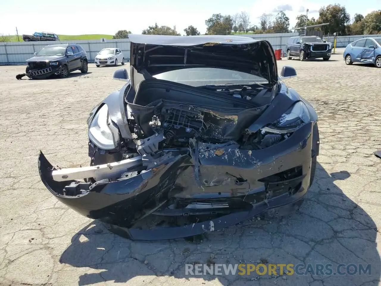 5 fotografías del automóvil dañado 5YJ3E1EA8KF424584 TESLA MODEL 3 2019