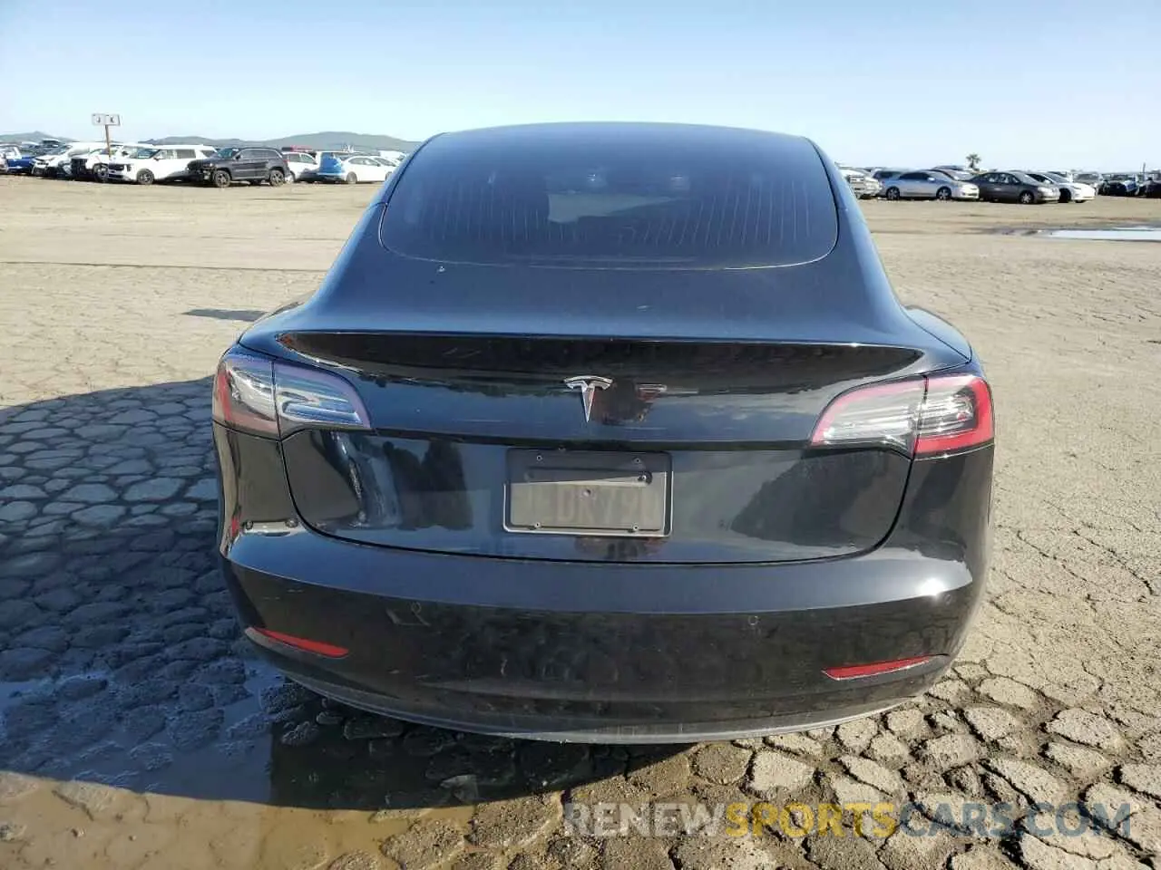 6 fotografías del automóvil dañado 5YJ3E1EA8KF424584 TESLA MODEL 3 2019