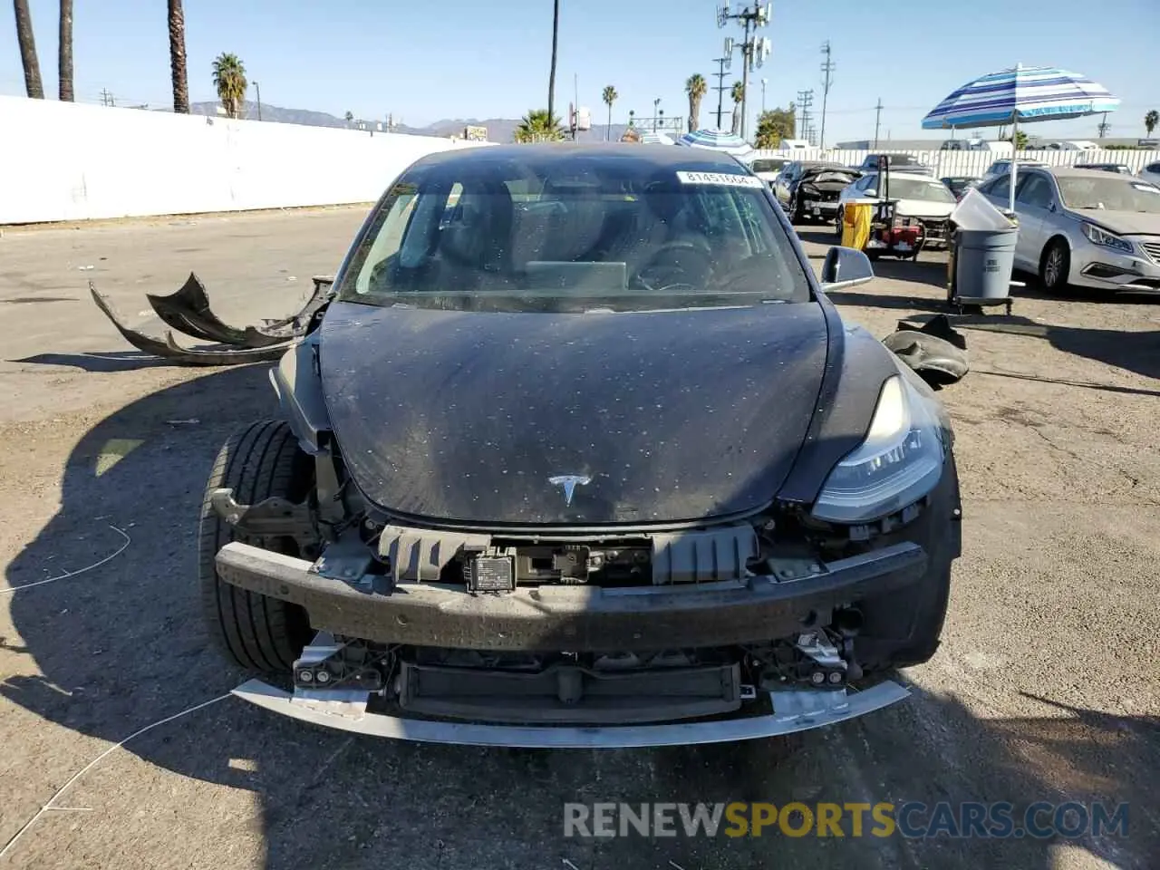 5 fotografías del automóvil dañado 5YJ3E1EA8KF425332 TESLA MODEL 3 2019