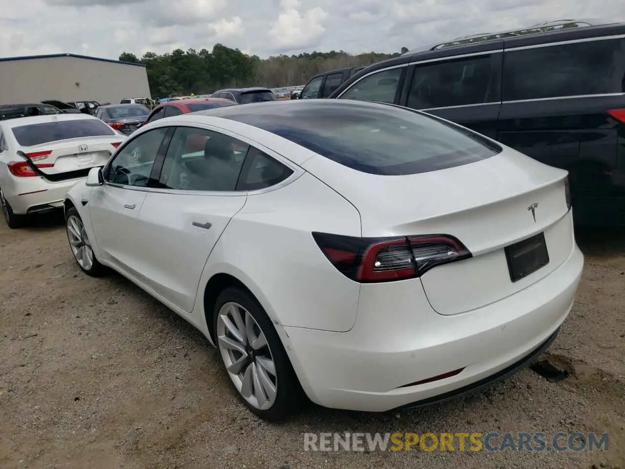 3 fotografías del automóvil dañado 5YJ3E1EA8KF441546 TESLA MODEL 3 2019