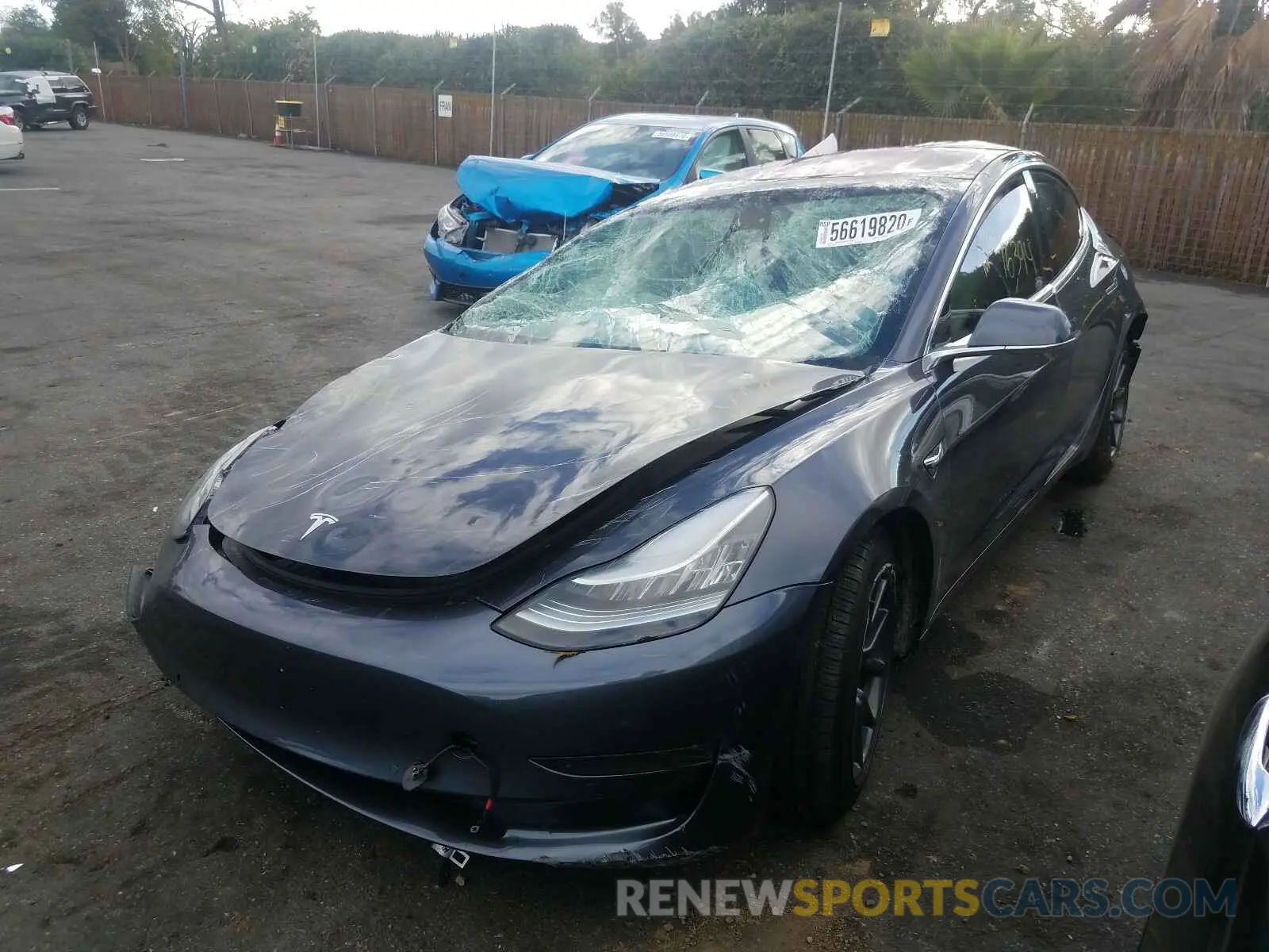 2 fotografías del automóvil dañado 5YJ3E1EA9KF325546 TESLA MODEL 3 2019