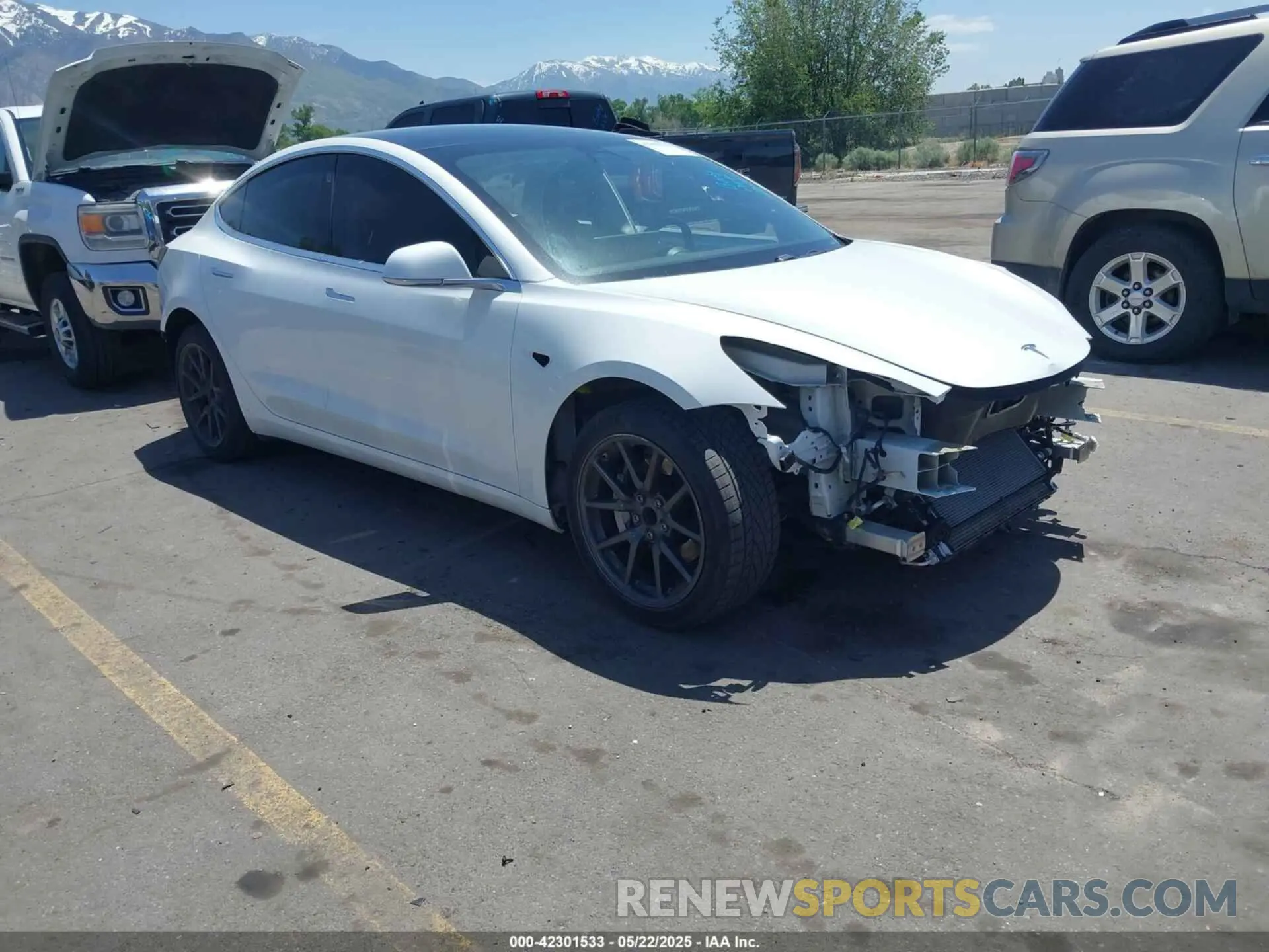 1 fotografías del automóvil dañado 5YJ3E1EA9KF337499 TESLA MODEL 3 2019