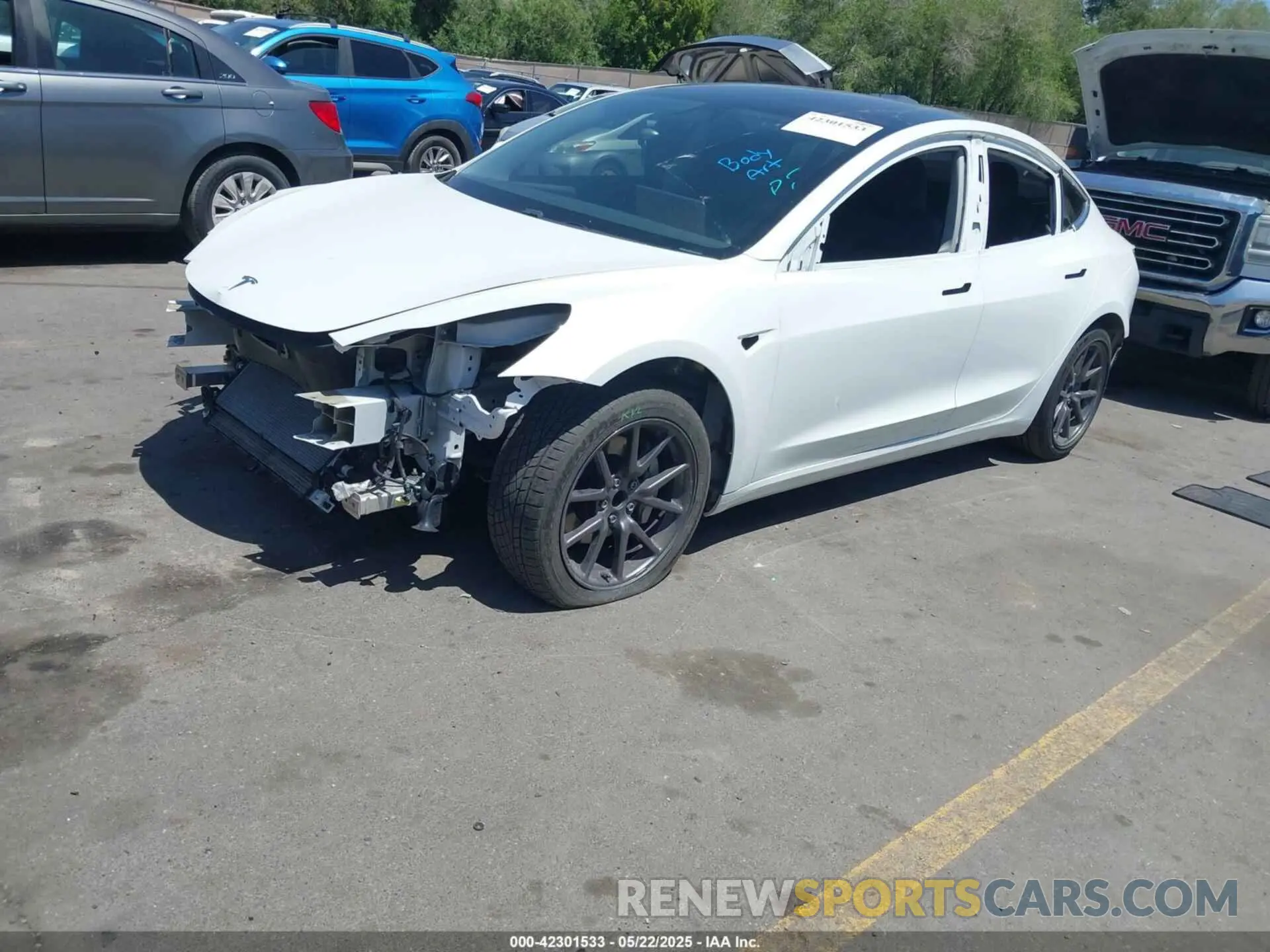 2 fotografías del automóvil dañado 5YJ3E1EA9KF337499 TESLA MODEL 3 2019