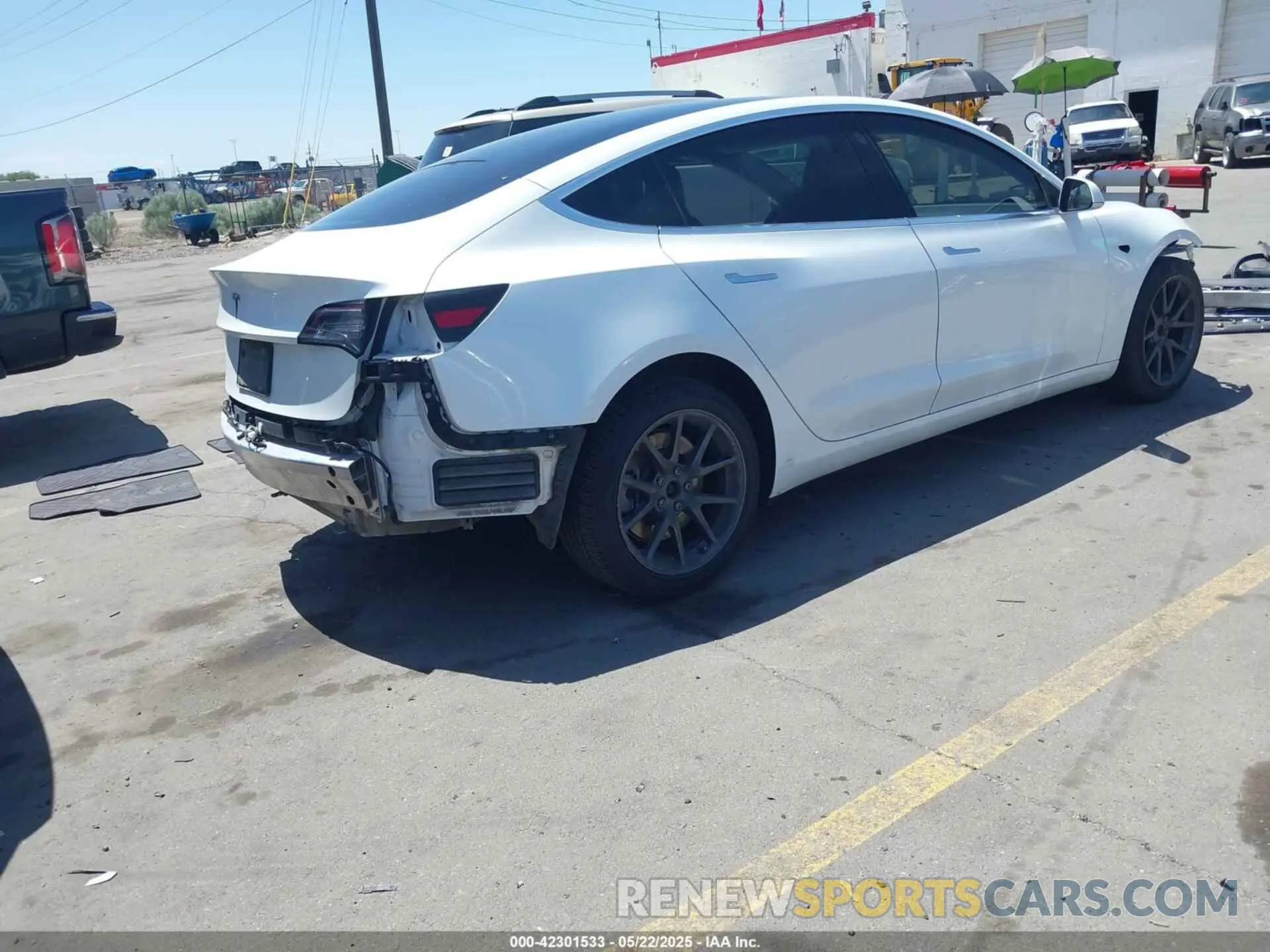 4 fotografías del automóvil dañado 5YJ3E1EA9KF337499 TESLA MODEL 3 2019