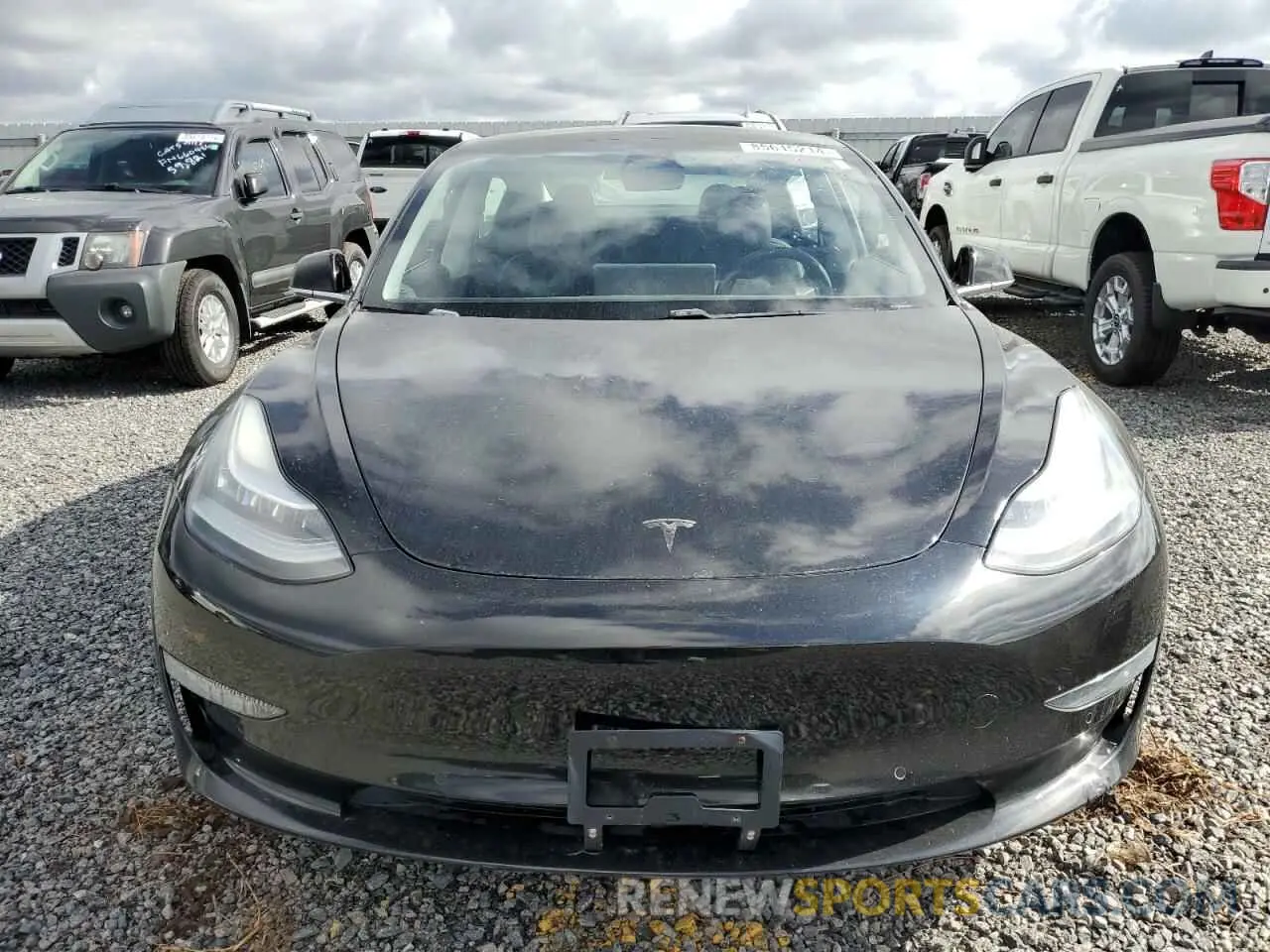 5 fotografías del automóvil dañado 5YJ3E1EA9KF337597 TESLA MODEL 3 2019