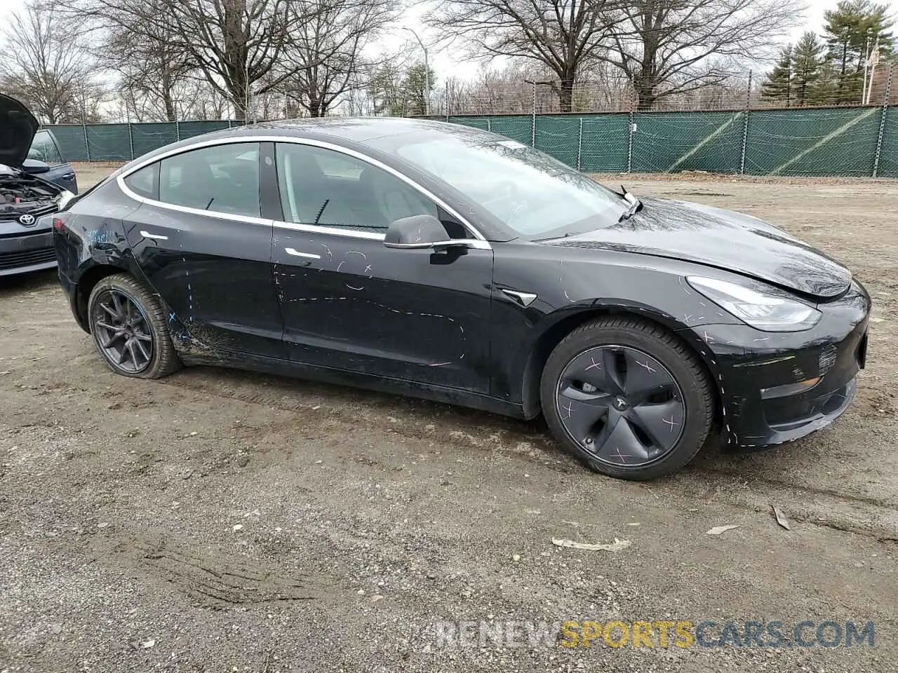 4 fotografías del automóvil dañado 5YJ3E1EA9KF361804 TESLA MODEL 3 2019