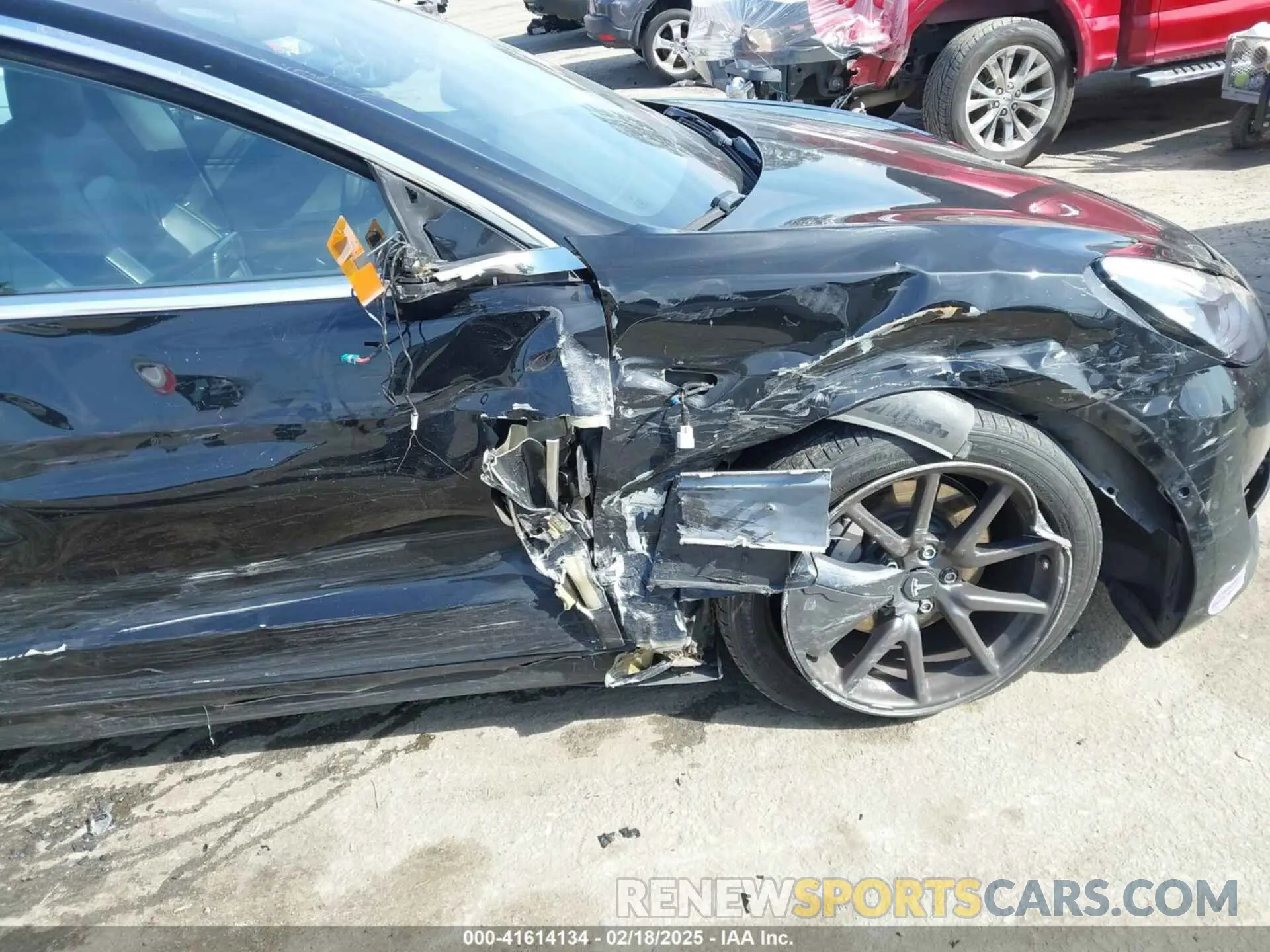 6 fotografías del automóvil dañado 5YJ3E1EA9KF410869 TESLA MODEL 3 2019