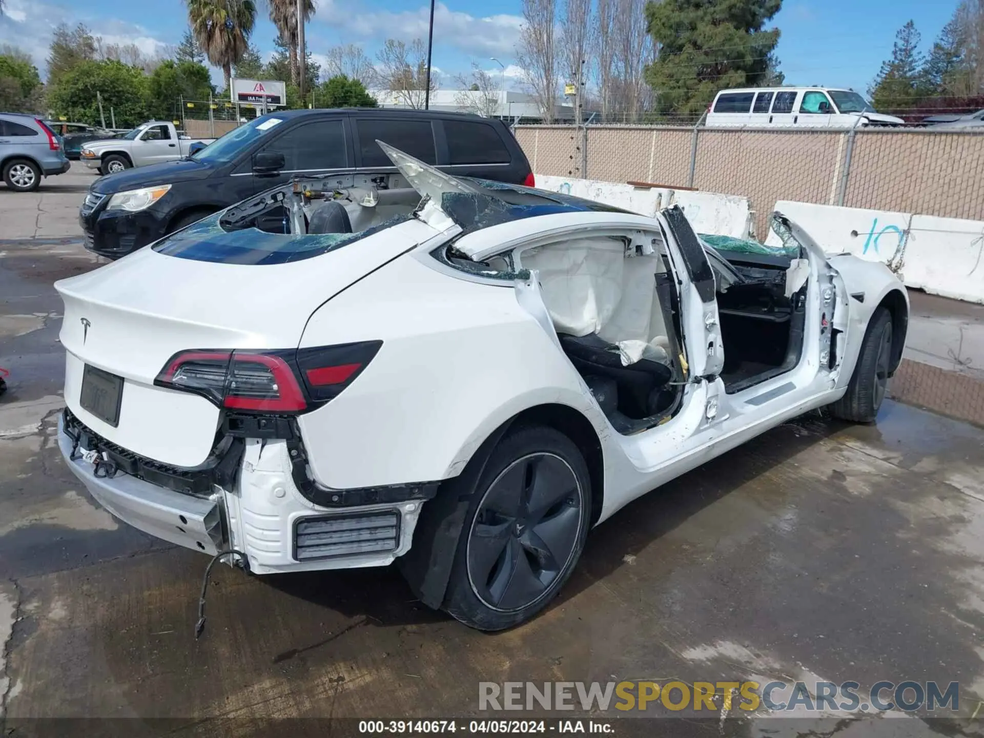 4 fotografías del automóvil dañado 5YJ3E1EA9KF427316 TESLA MODEL 3 2019