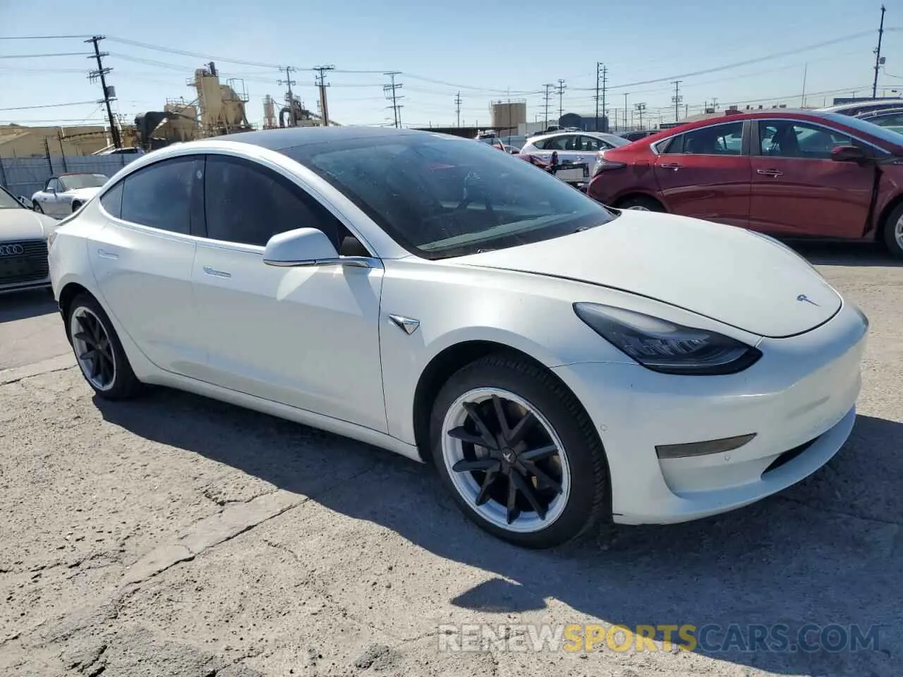 4 fotografías del automóvil dañado 5YJ3E1EA9KF466827 TESLA MODEL 3 2019