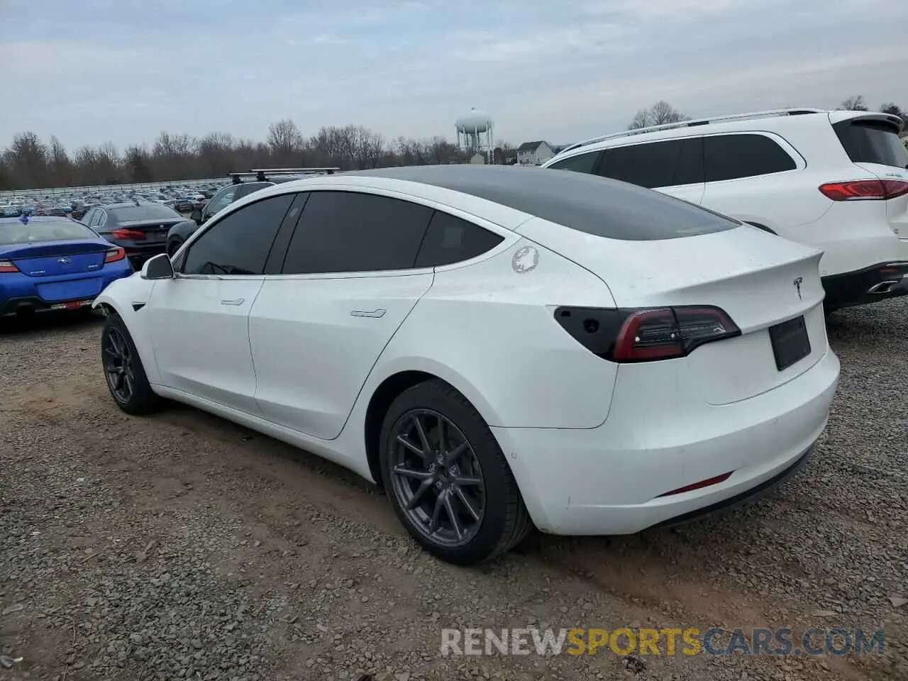 2 fotografías del automóvil dañado 5YJ3E1EA9KF482607 TESLA MODEL 3 2019