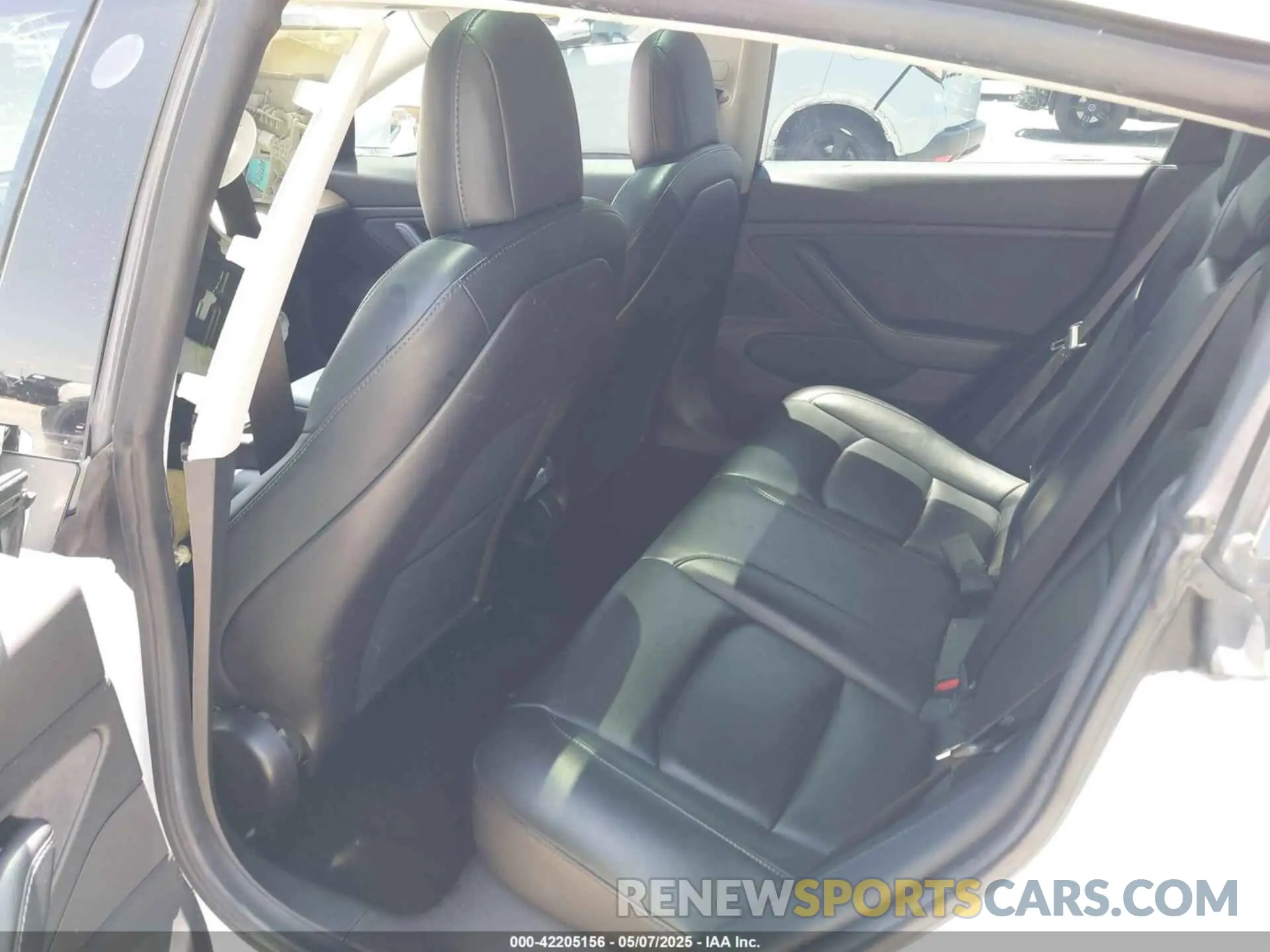 8 fotografías del automóvil dañado 5YJ3E1EA9KF485278 TESLA MODEL 3 2019