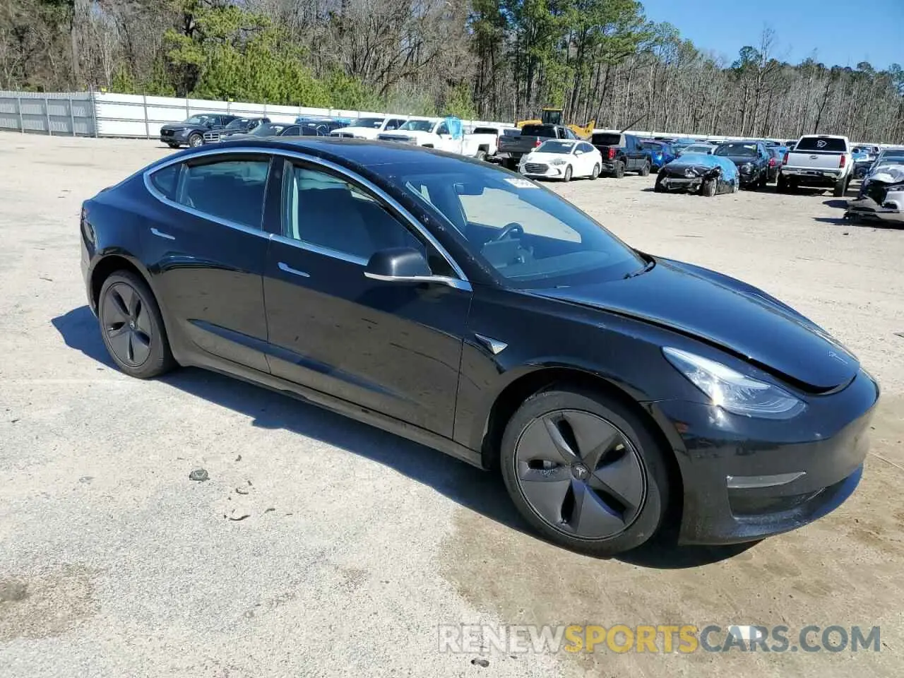 4 fotografías del automóvil dañado 5YJ3E1EAXKF297563 TESLA MODEL 3 2019