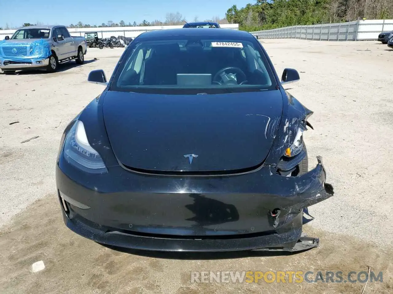 5 fotografías del automóvil dañado 5YJ3E1EAXKF297563 TESLA MODEL 3 2019