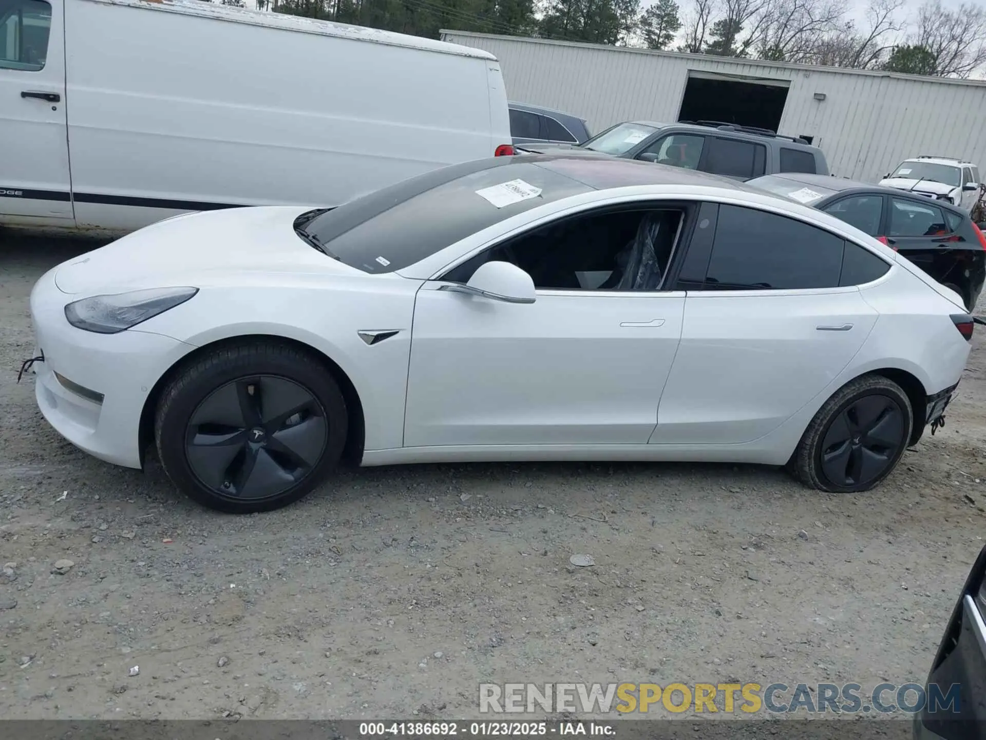 14 fotografías del automóvil dañado 5YJ3E1EAXKF299958 TESLA MODEL 3 2019