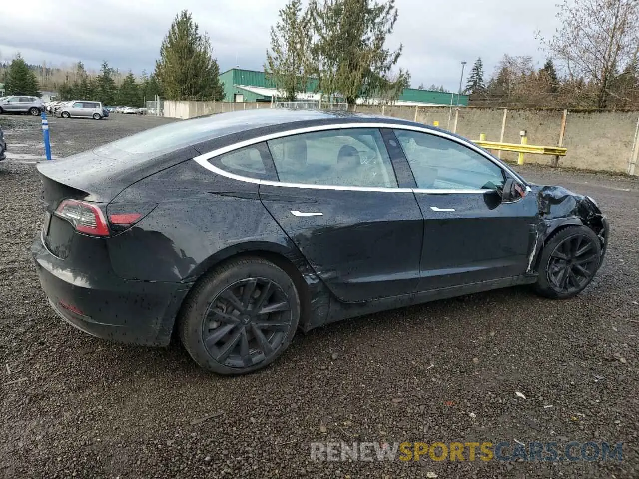 3 fotografías del automóvil dañado 5YJ3E1EAXKF305080 TESLA MODEL 3 2019