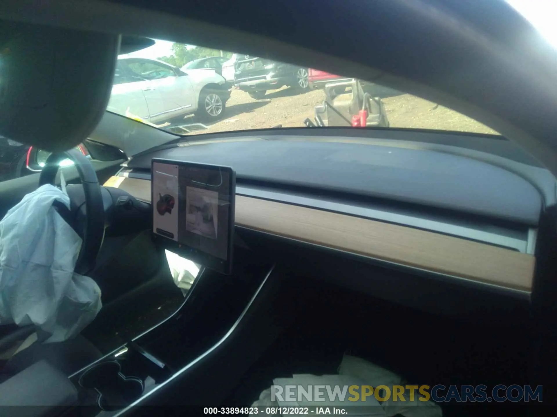 5 fotografías del automóvil dañado 5YJ3E1EAXKF308576 TESLA MODEL 3 2019
