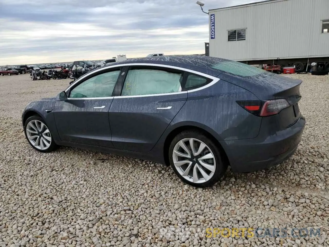 2 fotografías del automóvil dañado 5YJ3E1EAXKF311199 TESLA MODEL 3 2019
