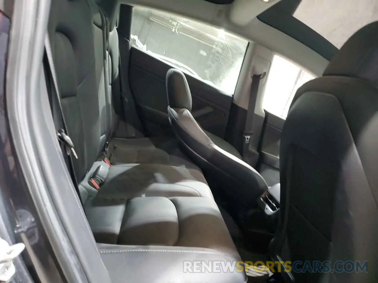 10 fotografías del automóvil dañado 5YJ3E1EAXKF314362 TESLA MODEL 3 2019