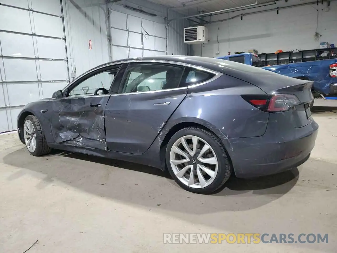 2 fotografías del automóvil dañado 5YJ3E1EAXKF314362 TESLA MODEL 3 2019