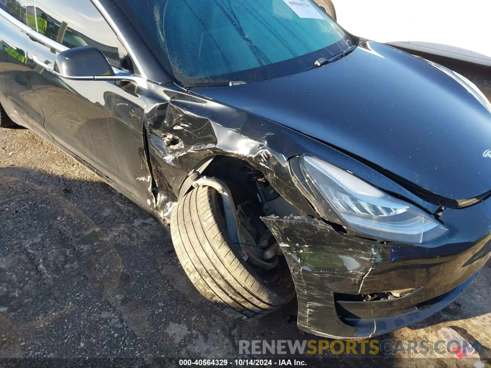 6 fotografías del automóvil dañado 5YJ3E1EAXKF325409 TESLA MODEL 3 2019