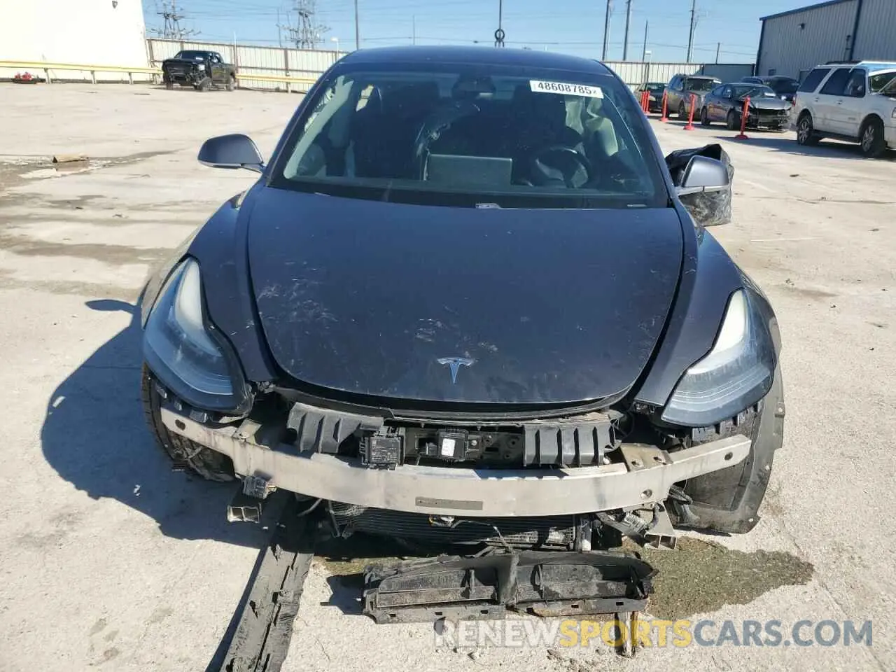 5 fotografías del automóvil dañado 5YJ3E1EAXKF325507 TESLA MODEL 3 2019