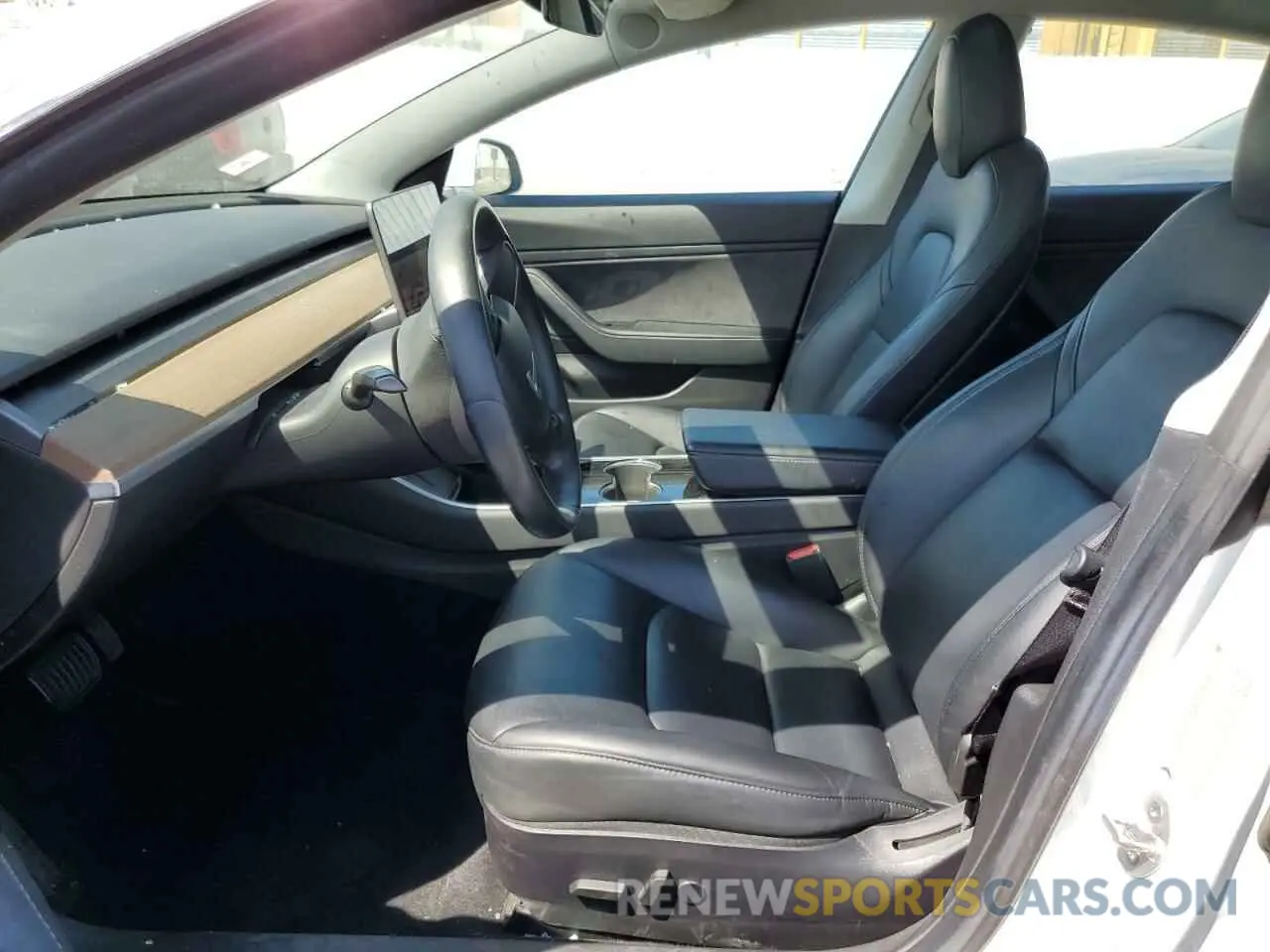 7 fotografías del automóvil dañado 5YJ3E1EAXKF328326 TESLA MODEL 3 2019