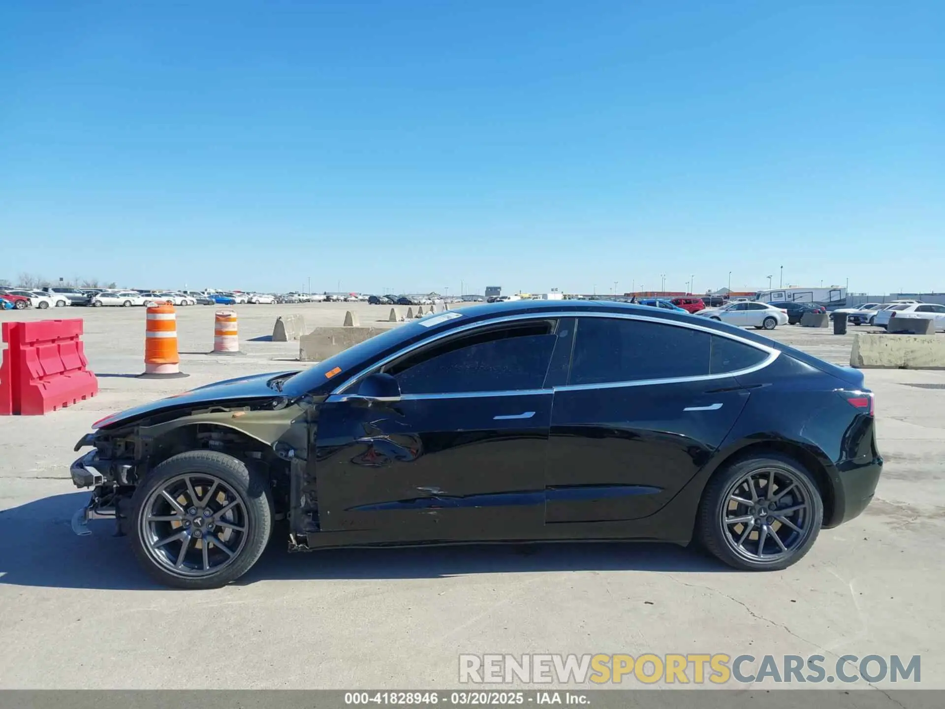 15 fotografías del automóvil dañado 5YJ3E1EAXKF344817 TESLA MODEL 3 2019