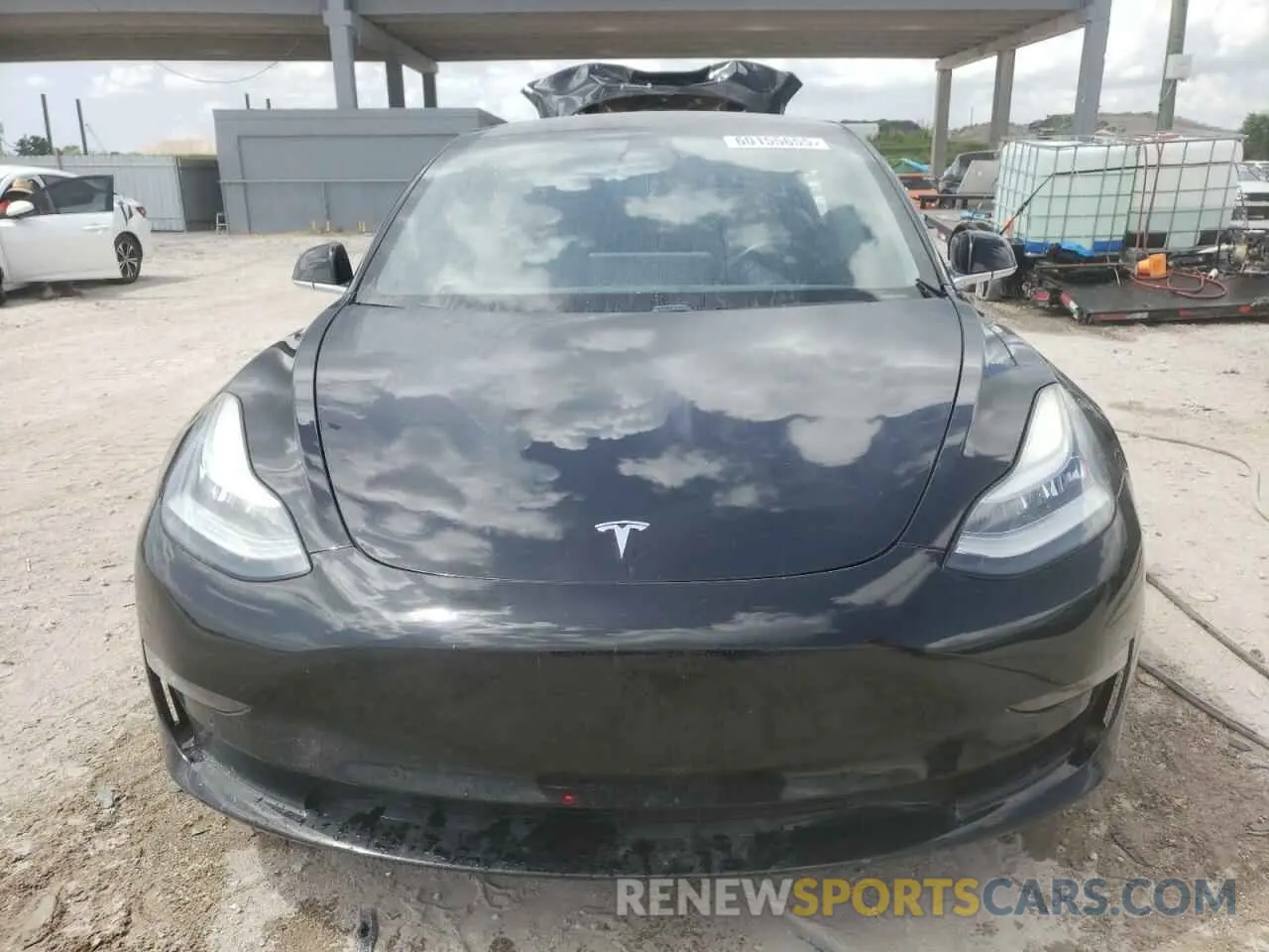5 fotografías del automóvil dañado 5YJ3E1EAXKF399199 TESLA MODEL 3 2019