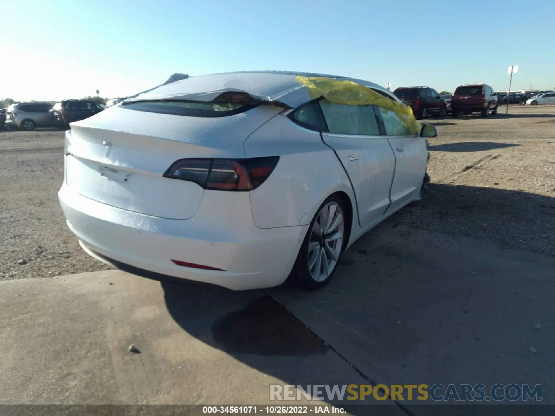 4 fotografías del automóvil dañado 5YJ3E1EAXKF476430 TESLA MODEL 3 2019
