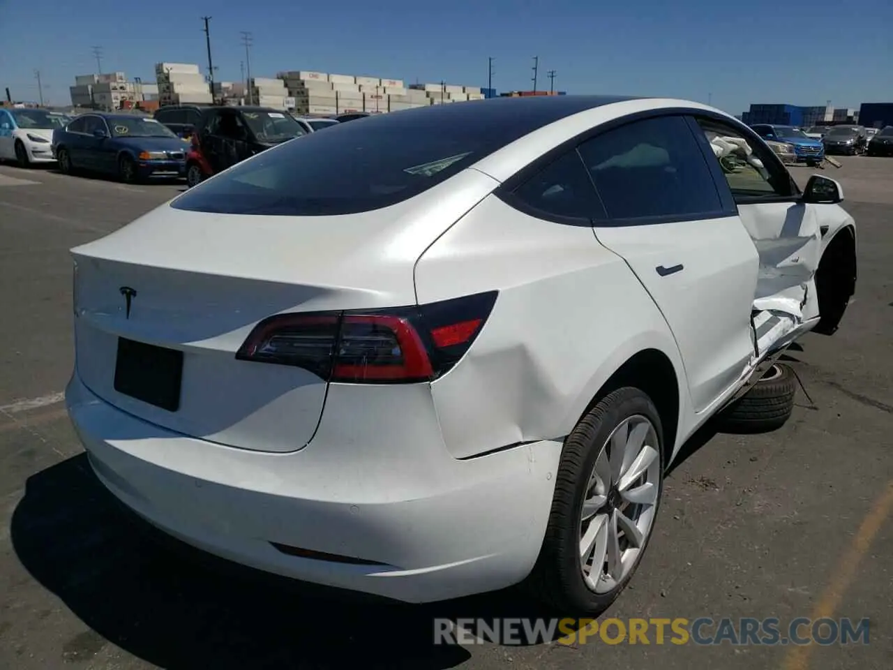 4 fotografías del automóvil dañado 5YJ3E1EAXKF476587 TESLA MODEL 3 2019
