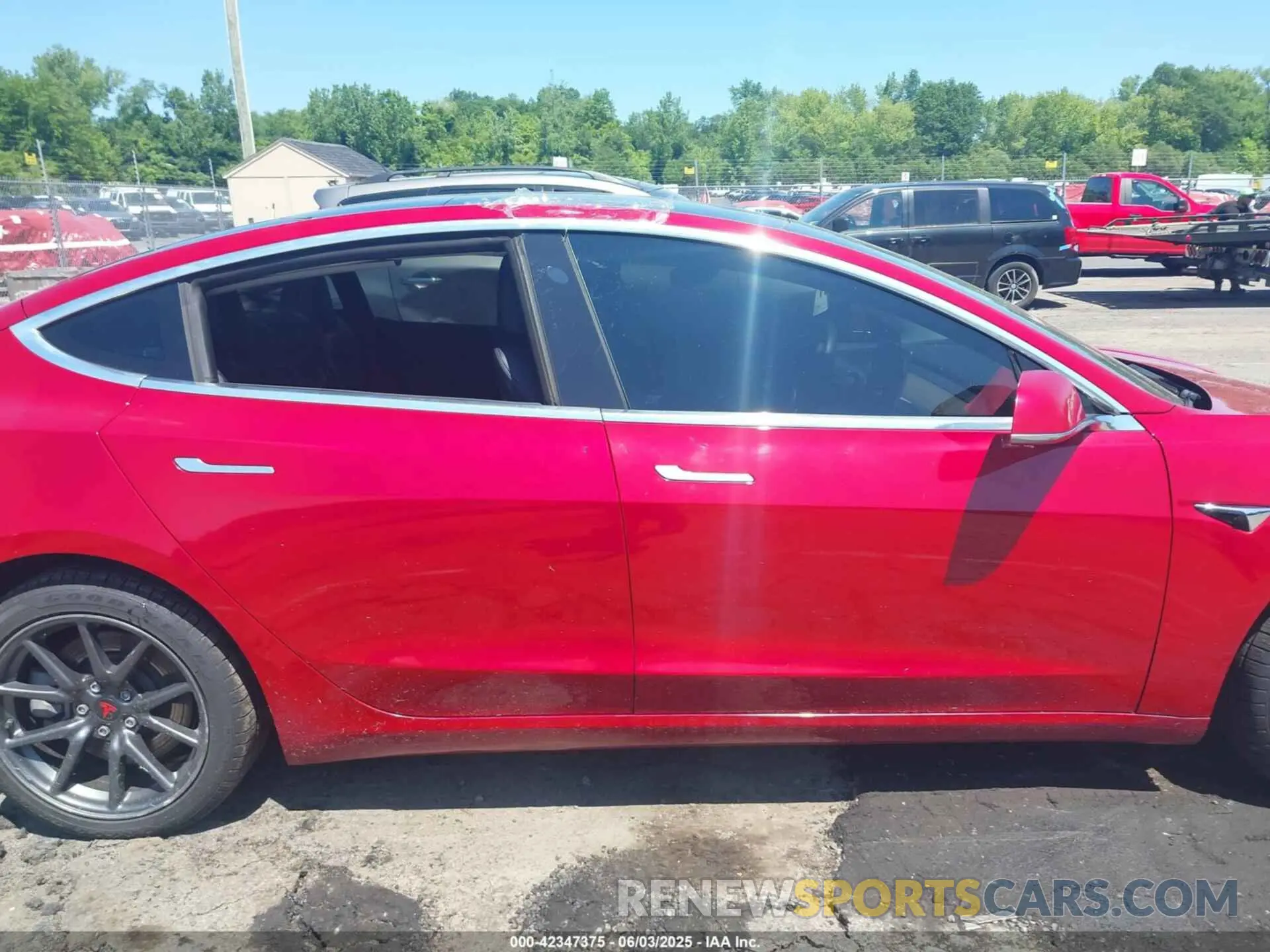 13 fotografías del automóvil dañado 5YJ3E1EAXKF483331 TESLA MODEL 3 2019