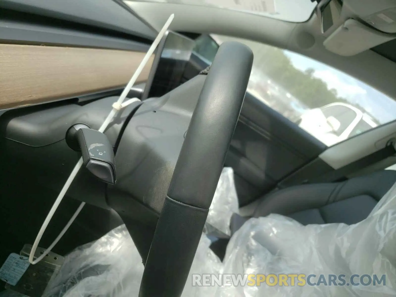 8 fotografías del automóvil dañado 5YJ3E1EB0KF197237 TESLA MODEL 3 2019