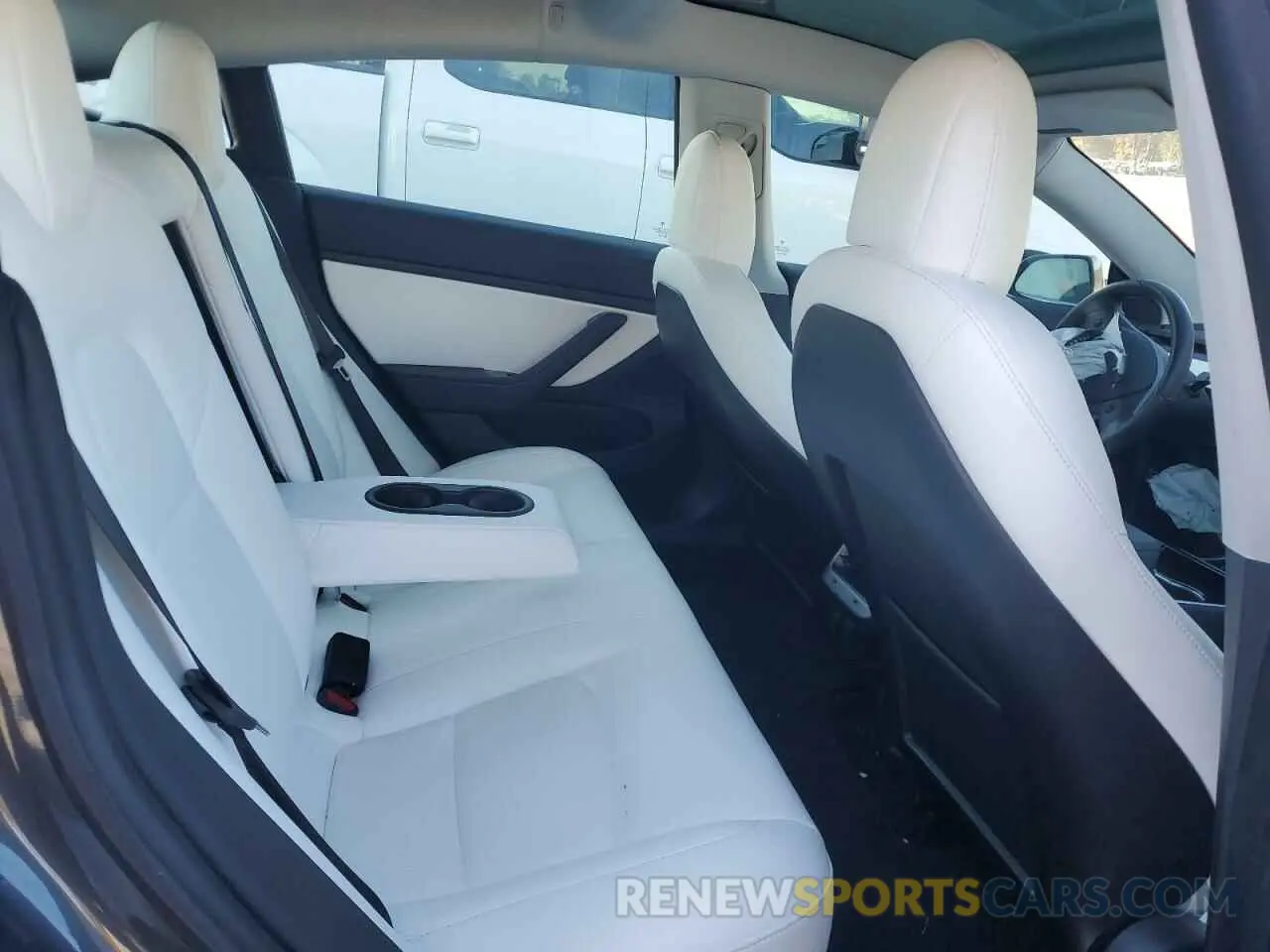 10 fotografías del automóvil dañado 5YJ3E1EB0KF238384 TESLA MODEL 3 2019