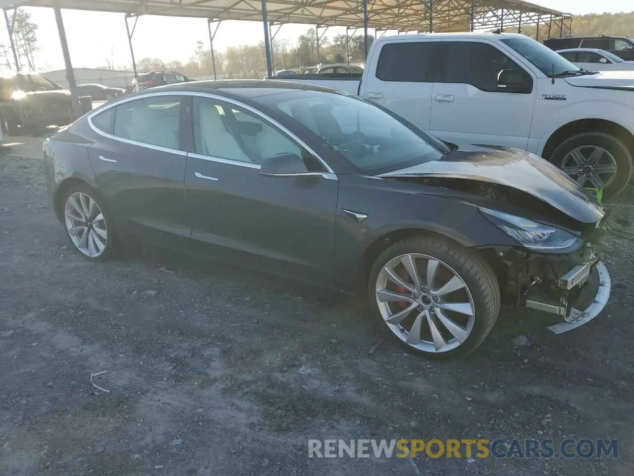 4 fotografías del automóvil dañado 5YJ3E1EB0KF238384 TESLA MODEL 3 2019