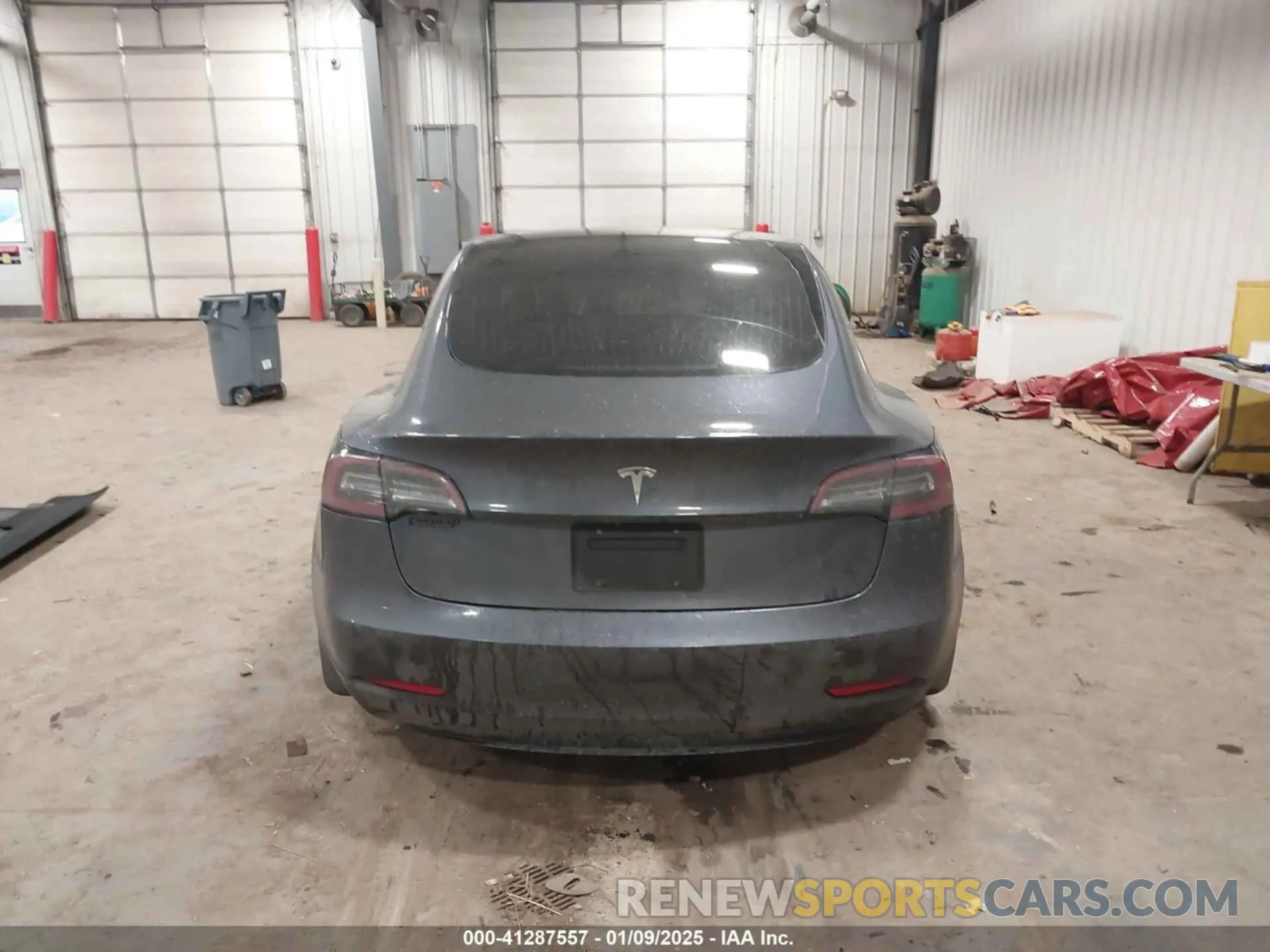 16 fotografías del automóvil dañado 5YJ3E1EB0KF386048 TESLA MODEL 3 2019